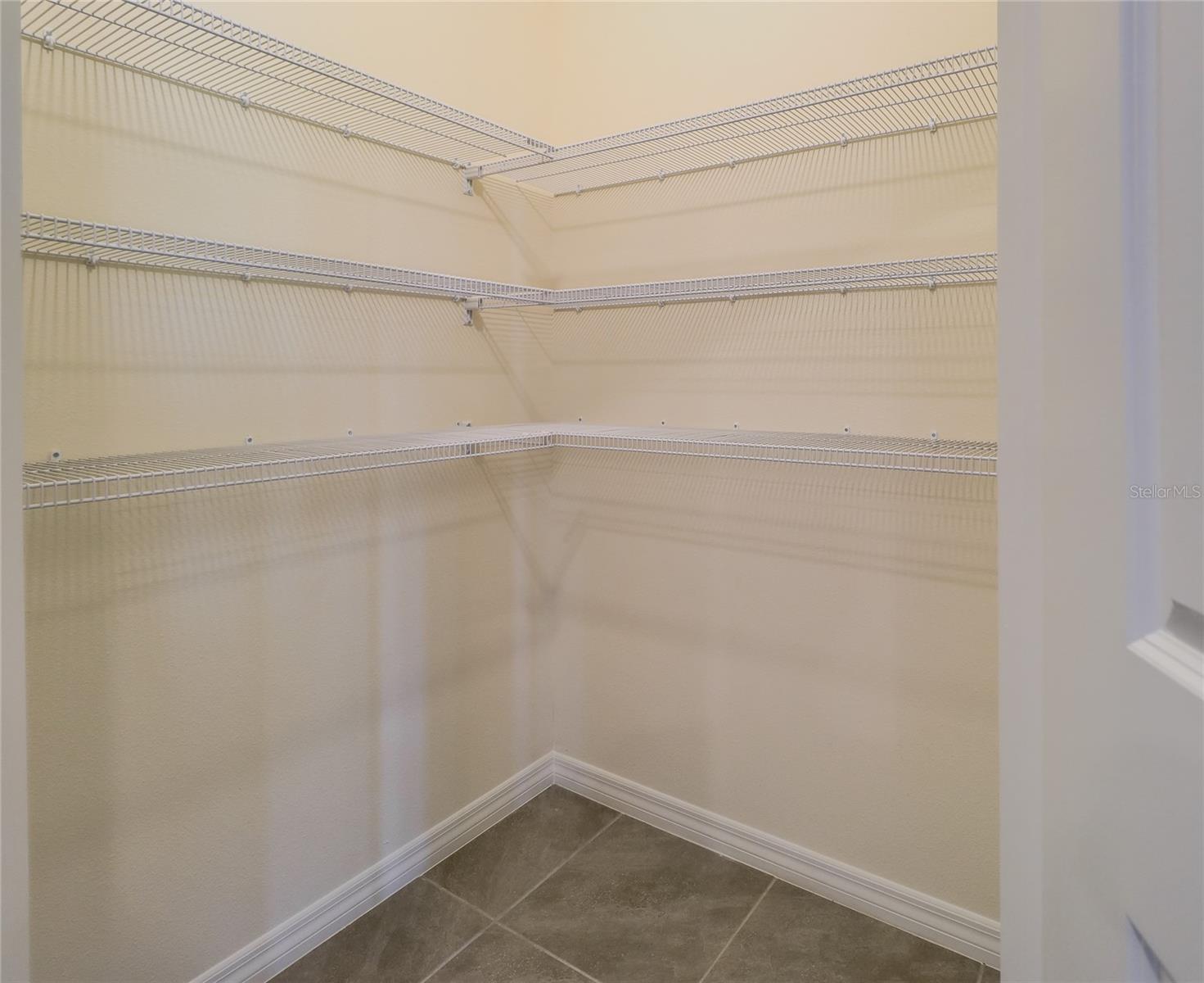 Image 44 of 66 For 30959 Penny Surf Loop