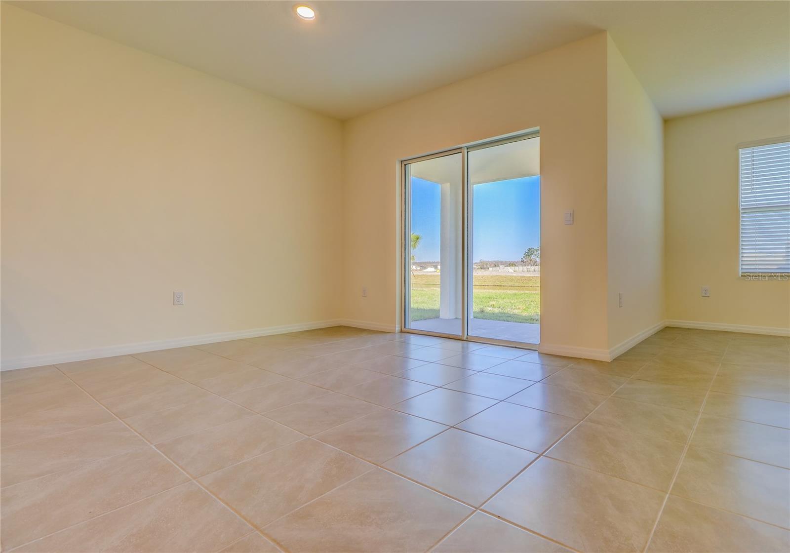 Image 9 of 66 For 30959 Penny Surf Loop