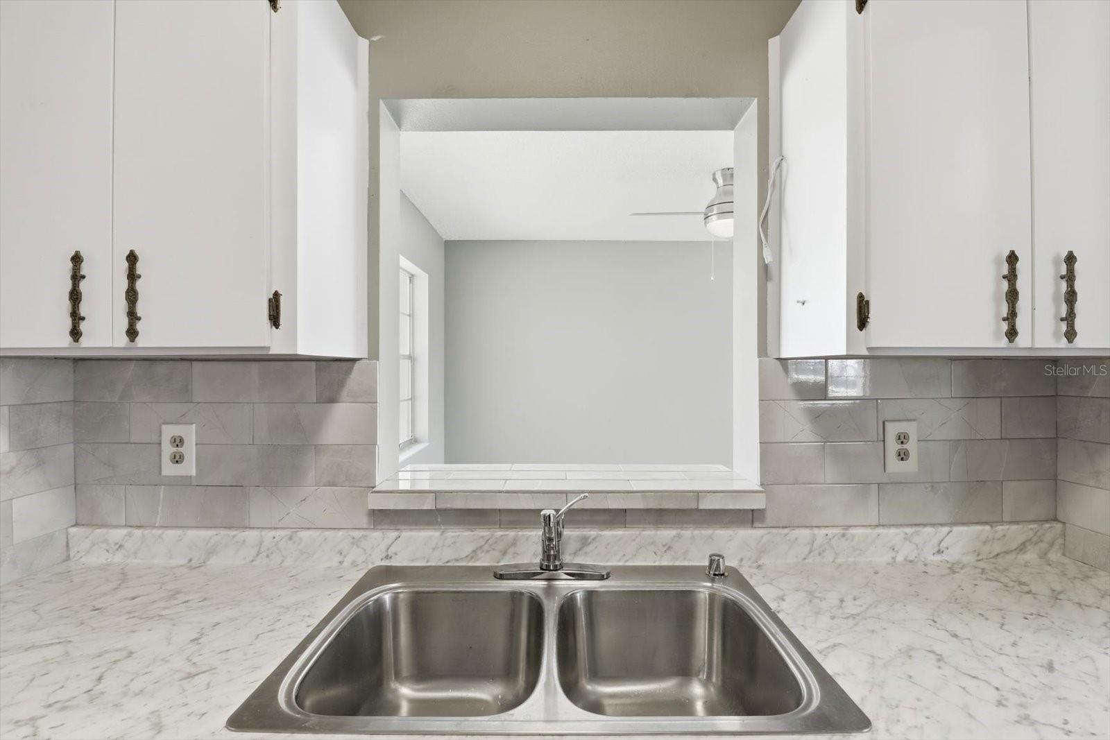 Image 12 of 45 For 5188 Woodridge Lane