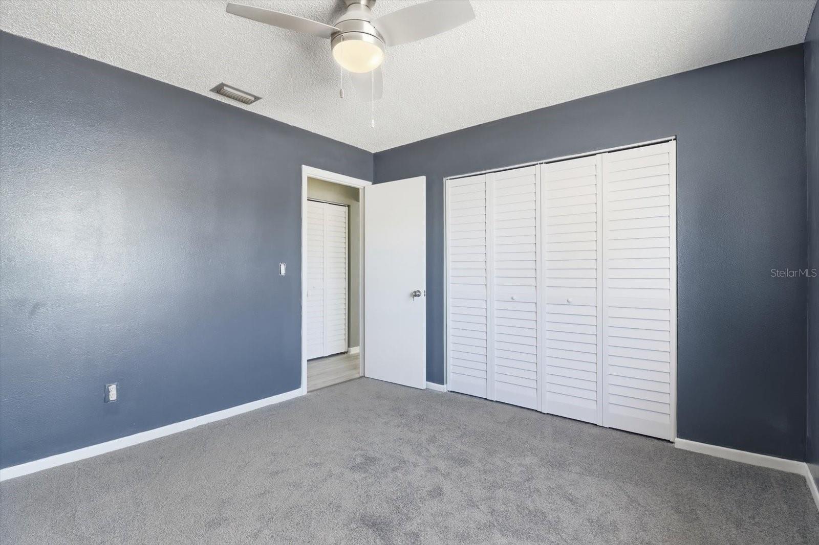 Image 16 of 45 For 5188 Woodridge Lane