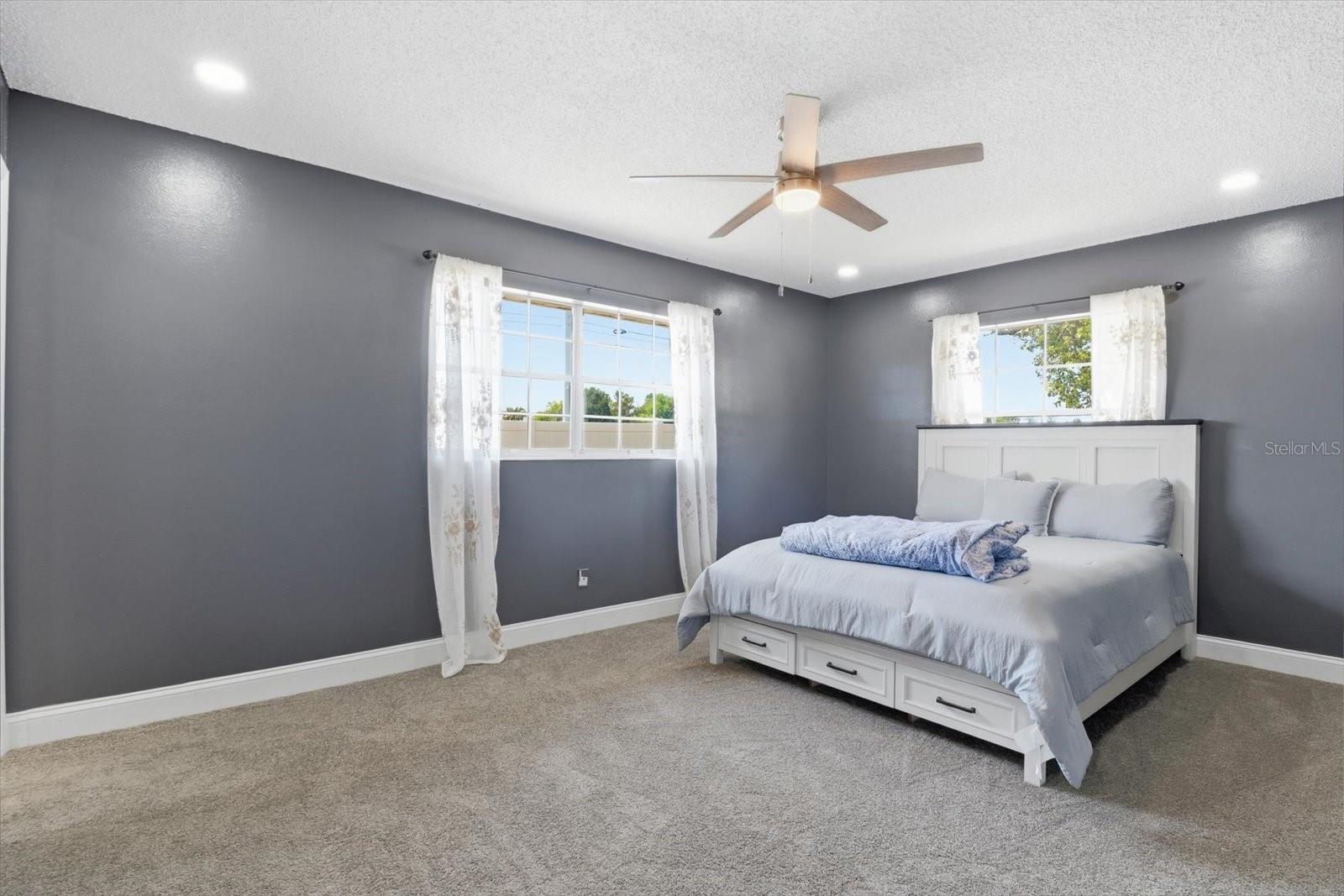 Image 18 of 45 For 5188 Woodridge Lane