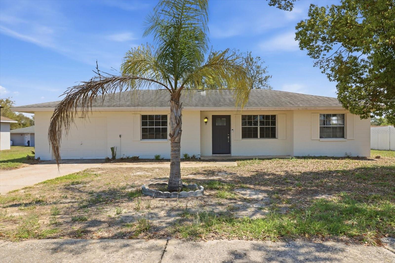 Image 2 of 45 For 5188 Woodridge Lane