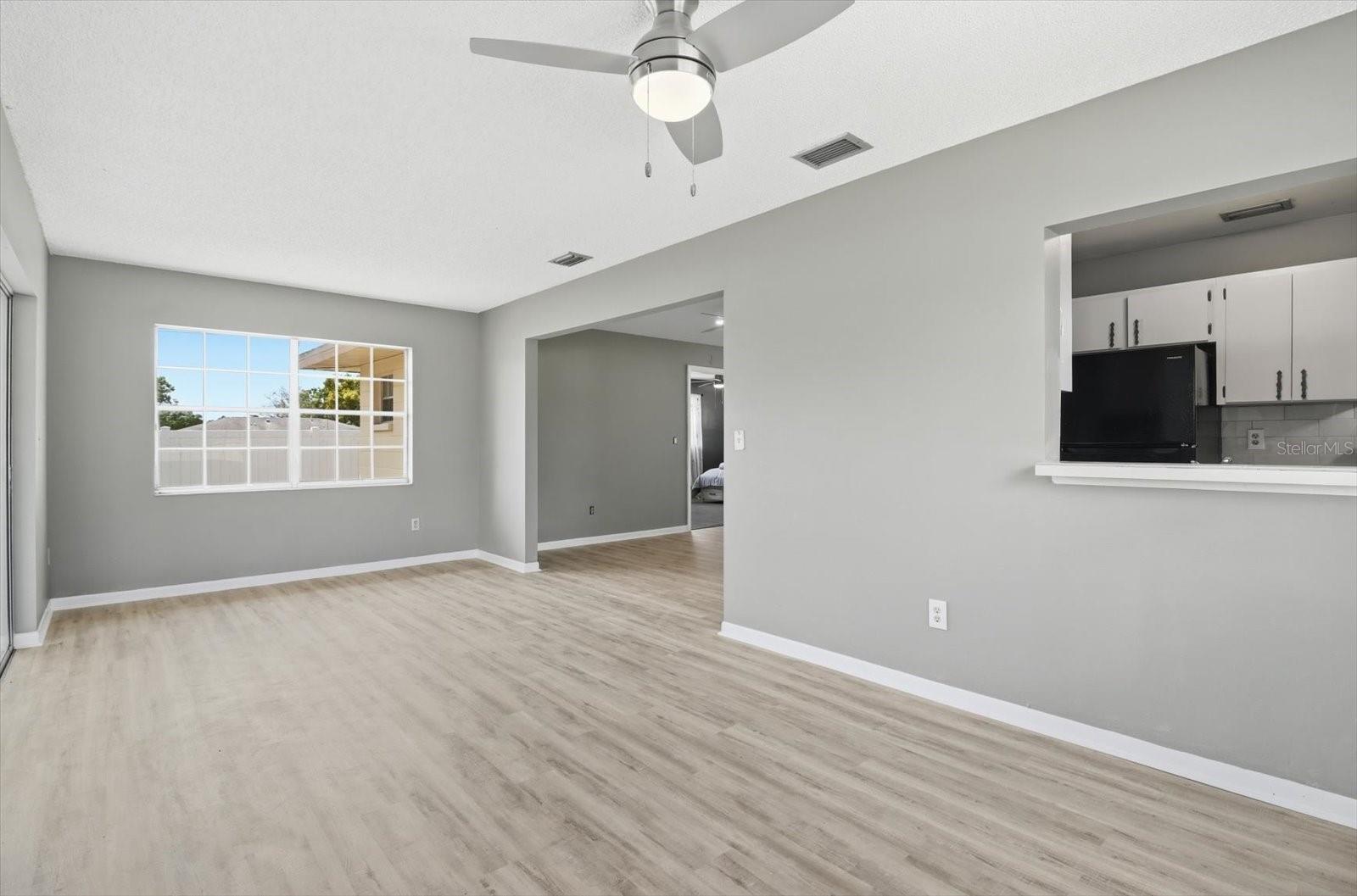 Image 27 of 45 For 5188 Woodridge Lane