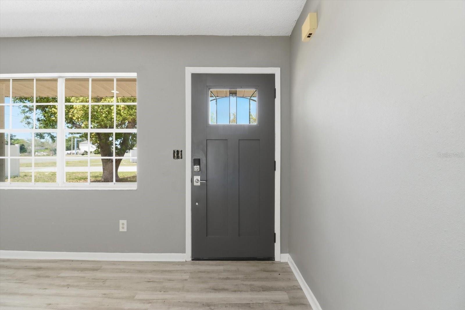 Image 5 of 45 For 5188 Woodridge Lane