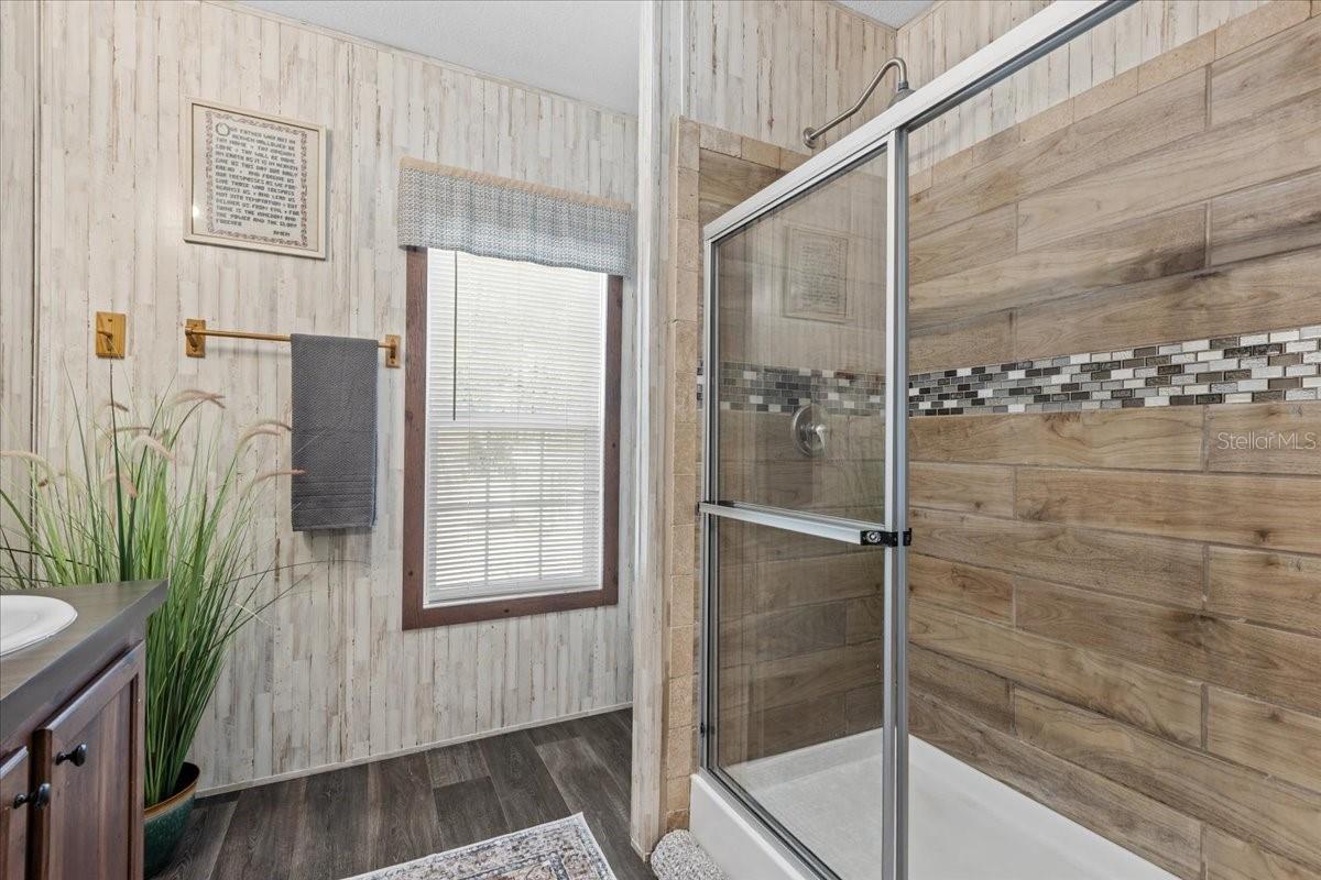 Image 11 of 98 For 771 Choctaw Avenue