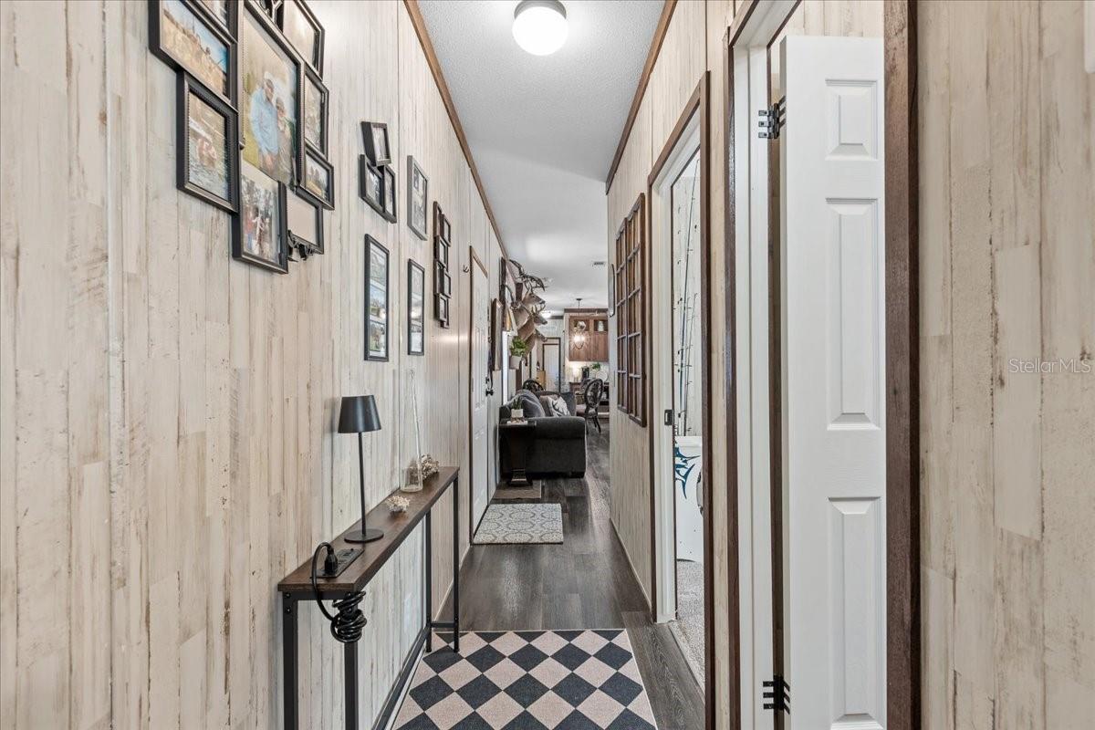 Image 18 of 98 For 771 Choctaw Avenue