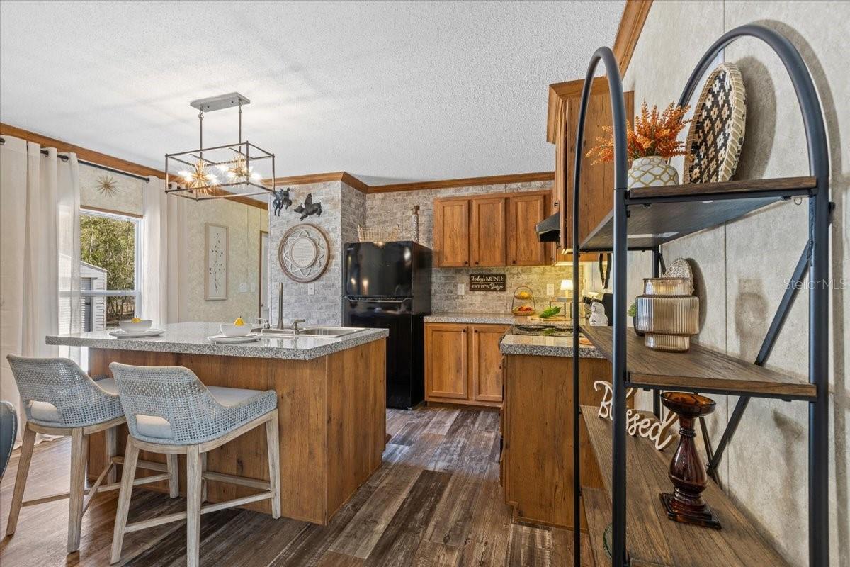 Image 61 of 98 For 771 Choctaw Avenue