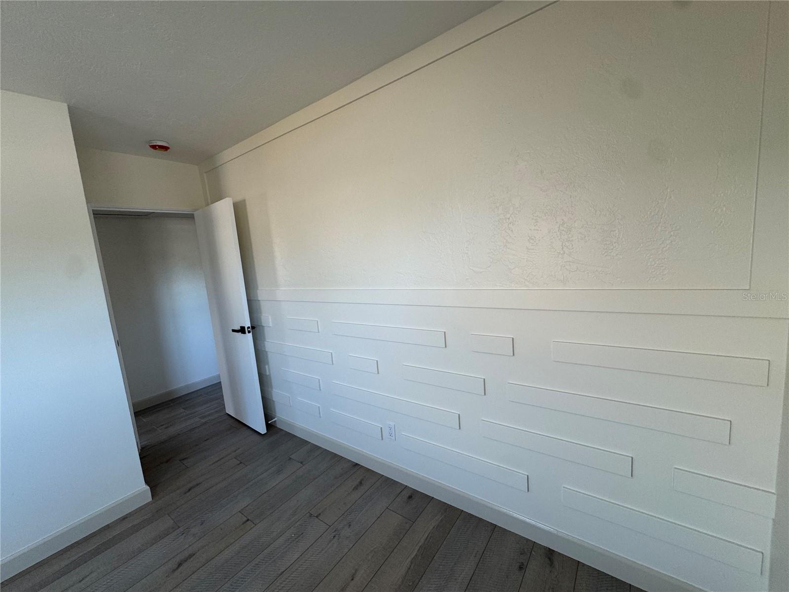 Image 28 of 81 For 1500 Carson Circle Ne