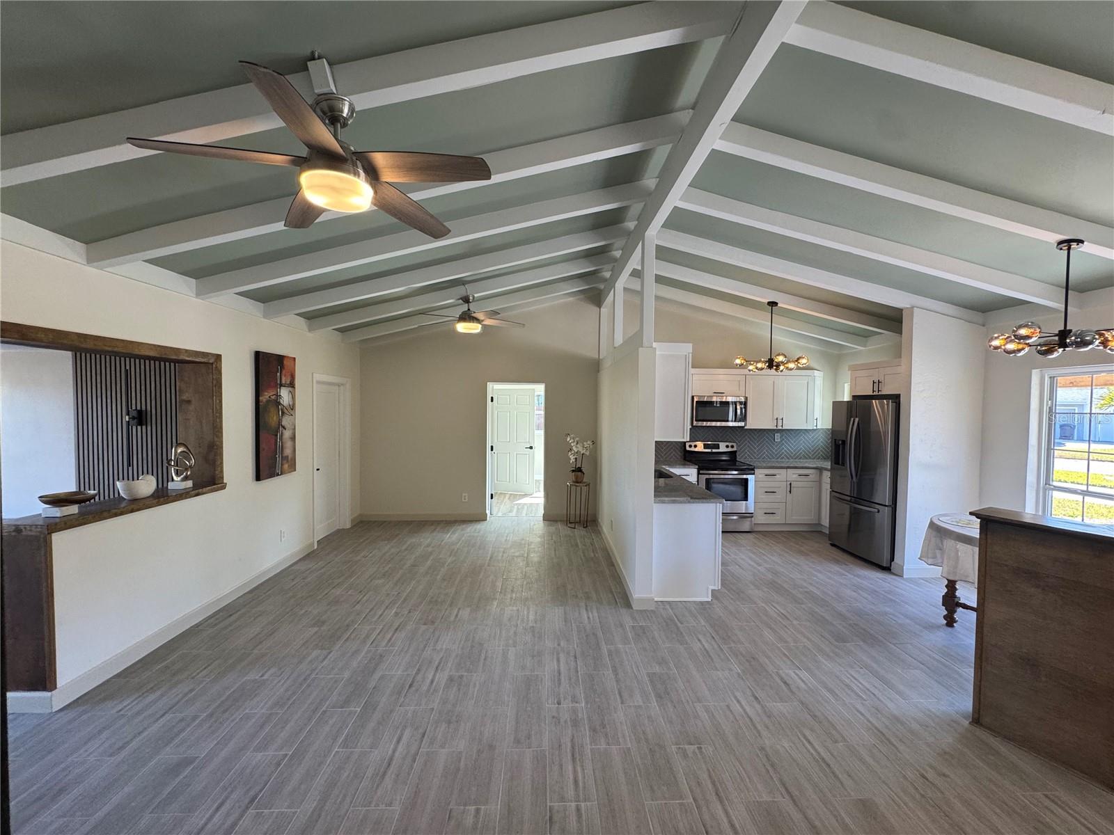 Image 48 of 81 For 1500 Carson Circle Ne