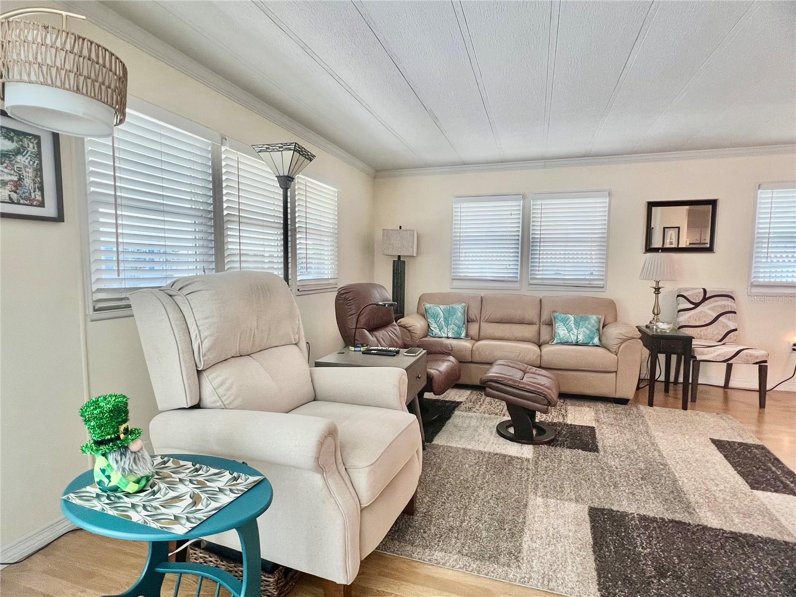 Image 10 of 68 For 1100 Belcher Road S 15