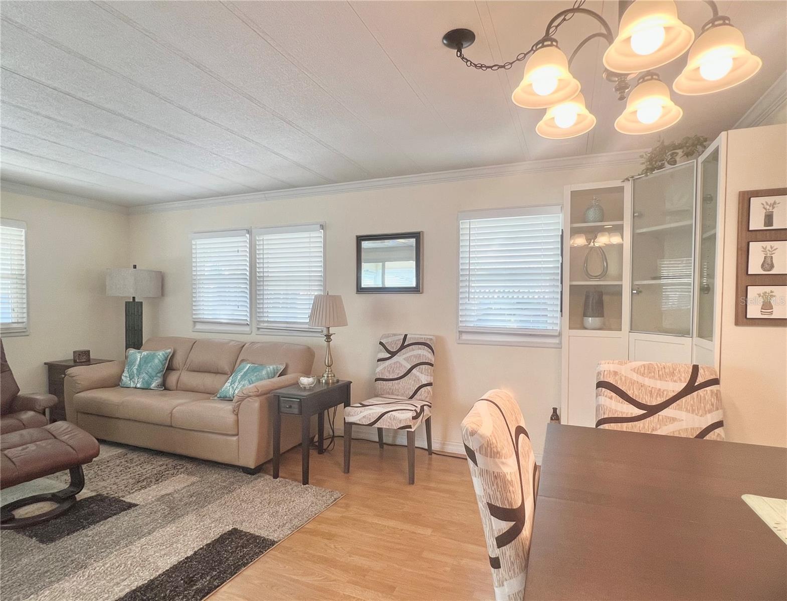 Image 7 of 68 For 1100 Belcher Road S 15