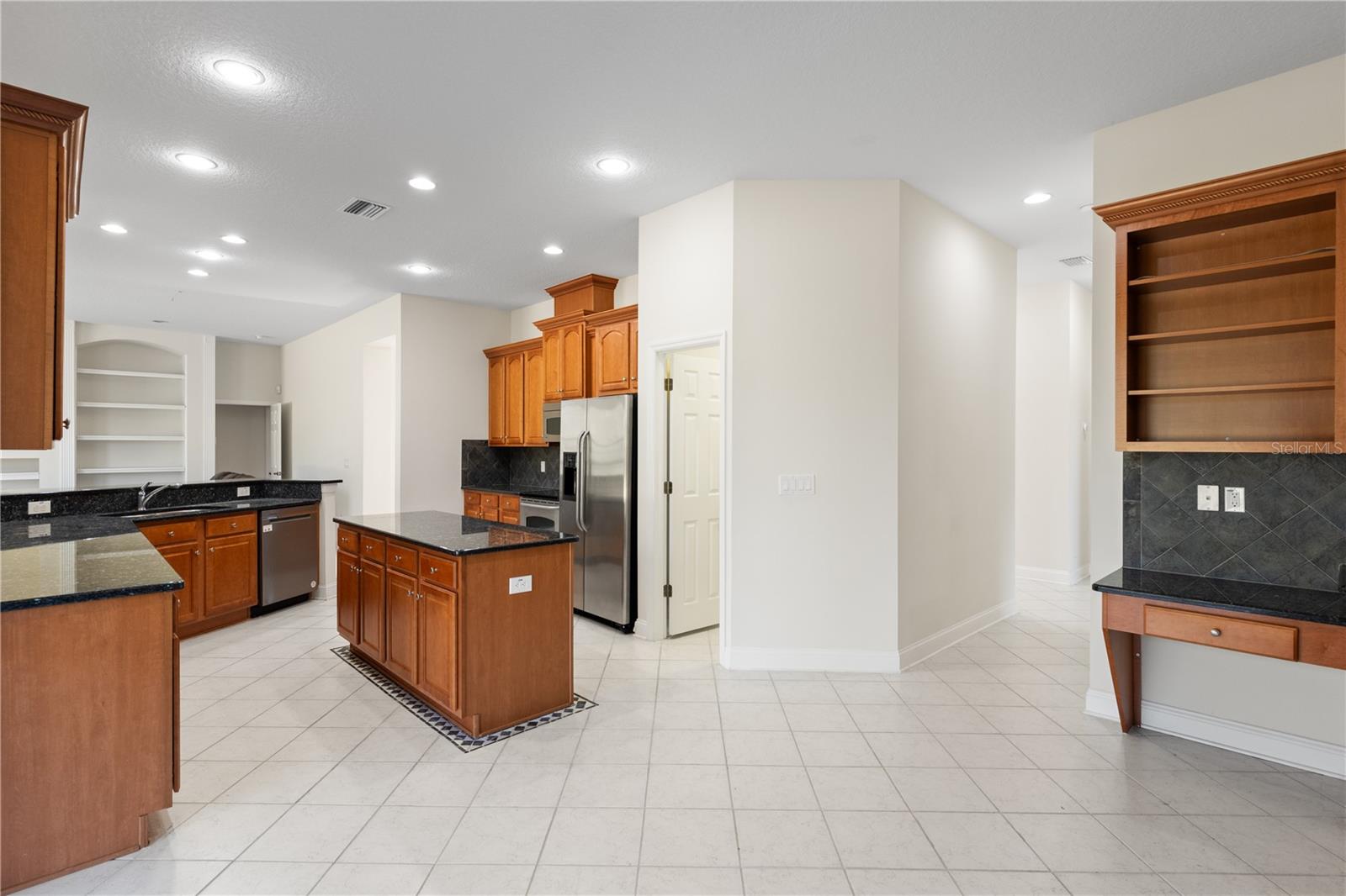 Image 12 of 49 For 16637 Ashton Green Drive