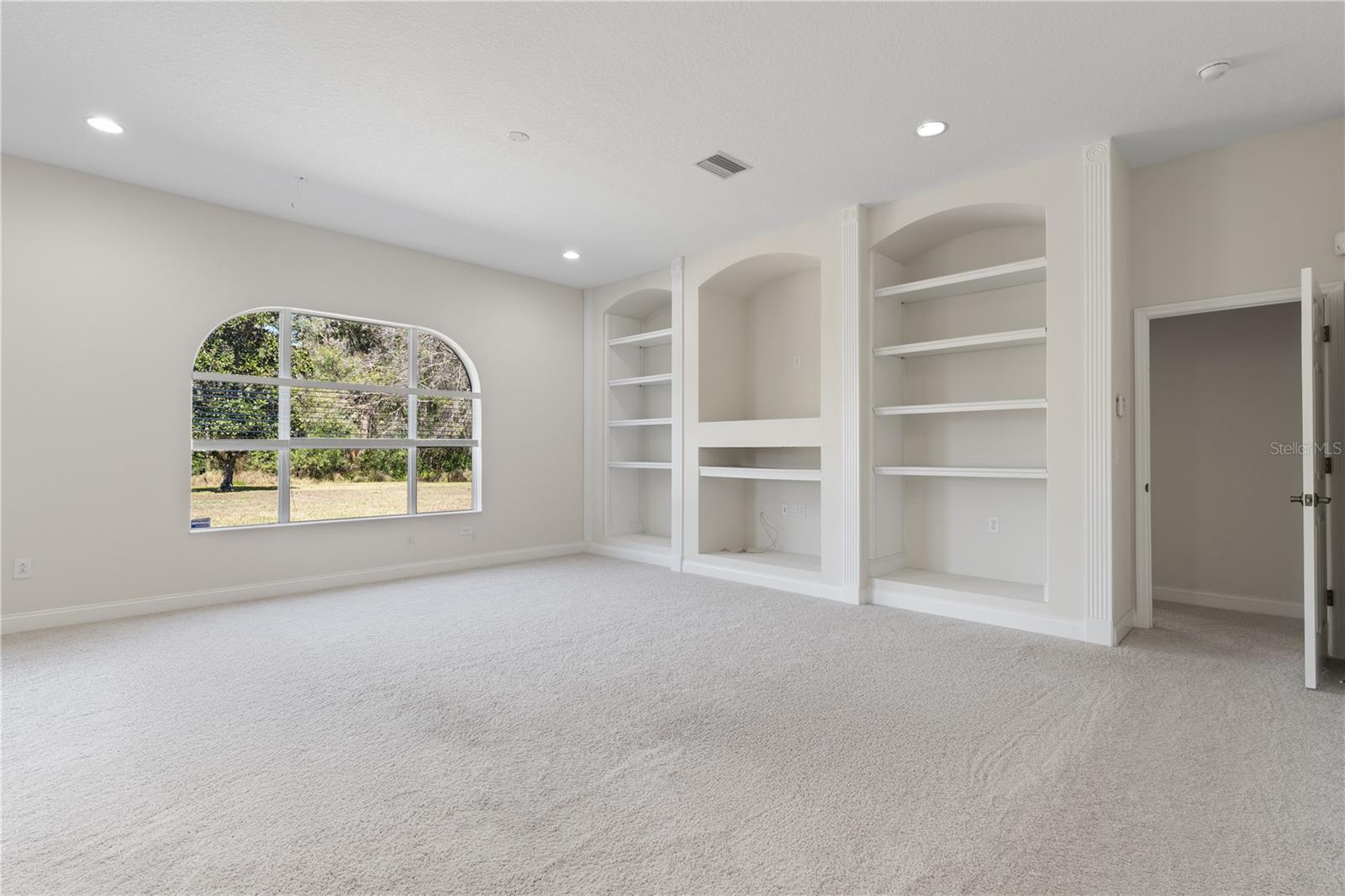 Image 19 of 49 For 16637 Ashton Green Drive