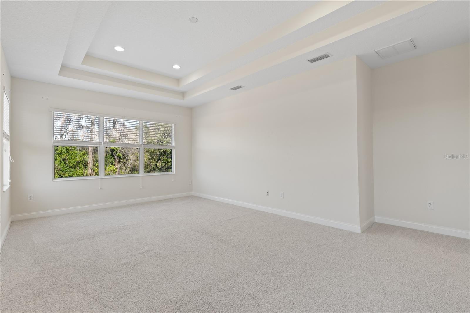 Image 27 of 49 For 16637 Ashton Green Drive