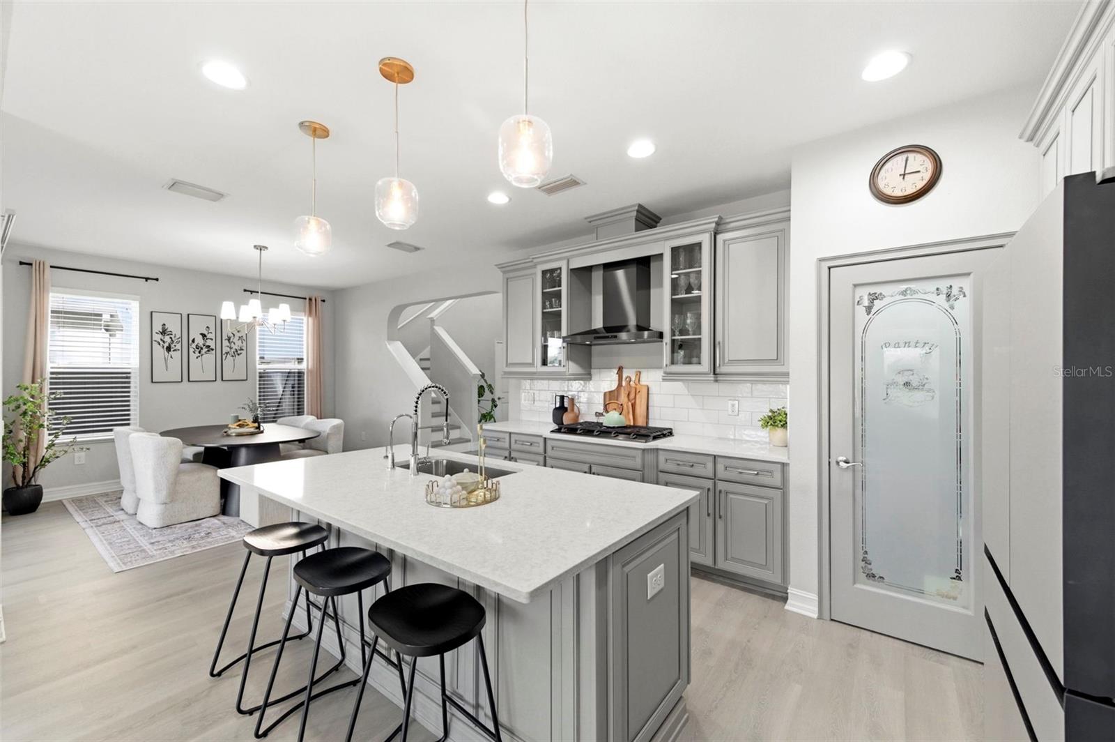 Listing photo id 15 for 29011 Trevi Place