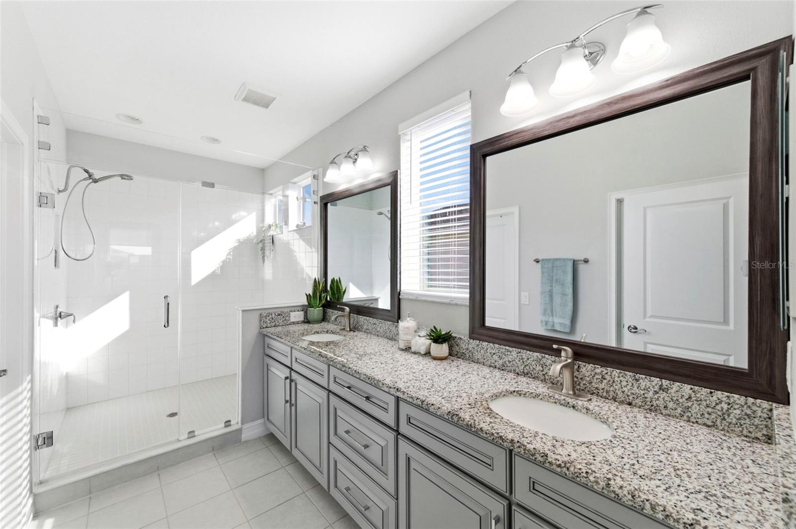 Listing photo id 26 for 29011 Trevi Place