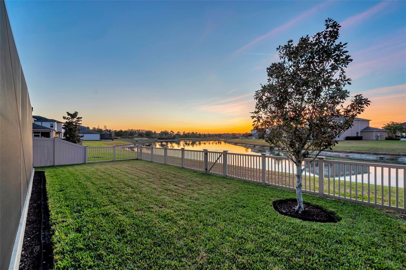 Listing photo id 55 for 29011 Trevi Place