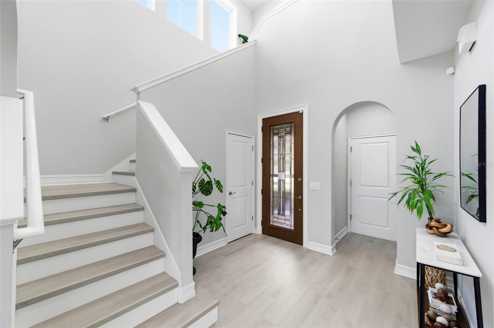 Listing photo id 6 for 29011 Trevi Place