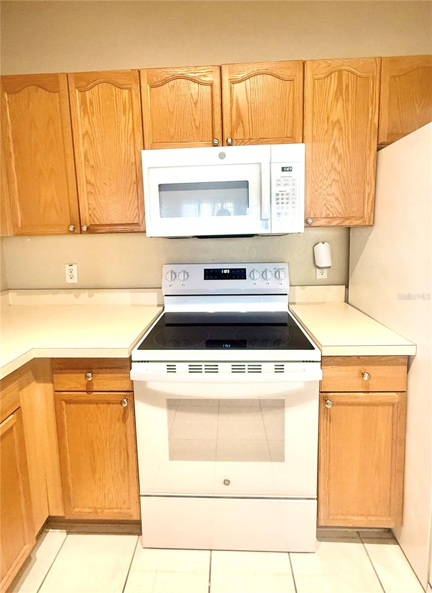 Image 14 of 31 For 5125 Palm Springs Boulevard 13206