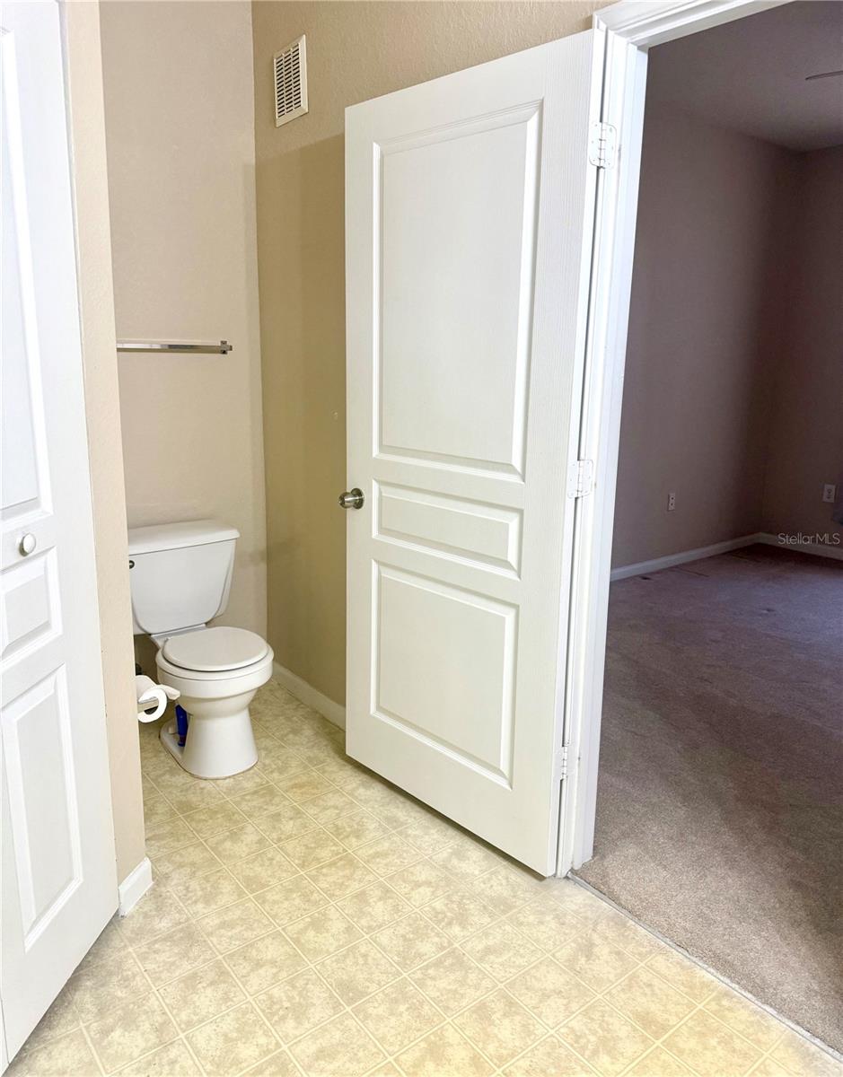 Image 18 of 31 For 5125 Palm Springs Boulevard 13206