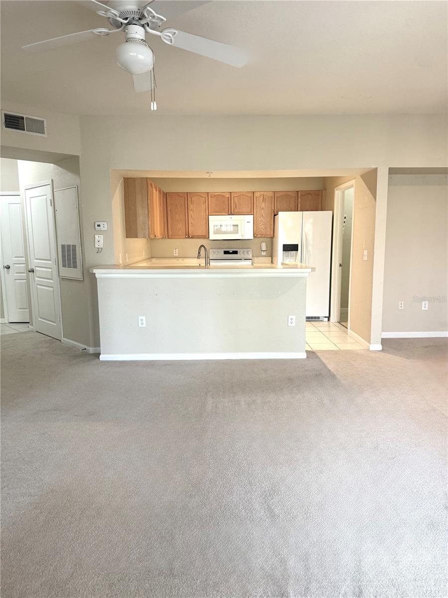 Image 5 of 31 For 5125 Palm Springs Boulevard 13206