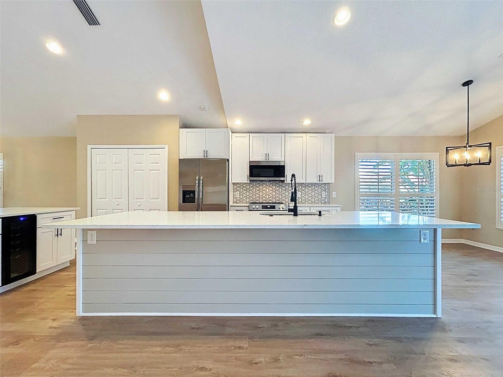 Image 14 of 64 For 7703 British Open Way