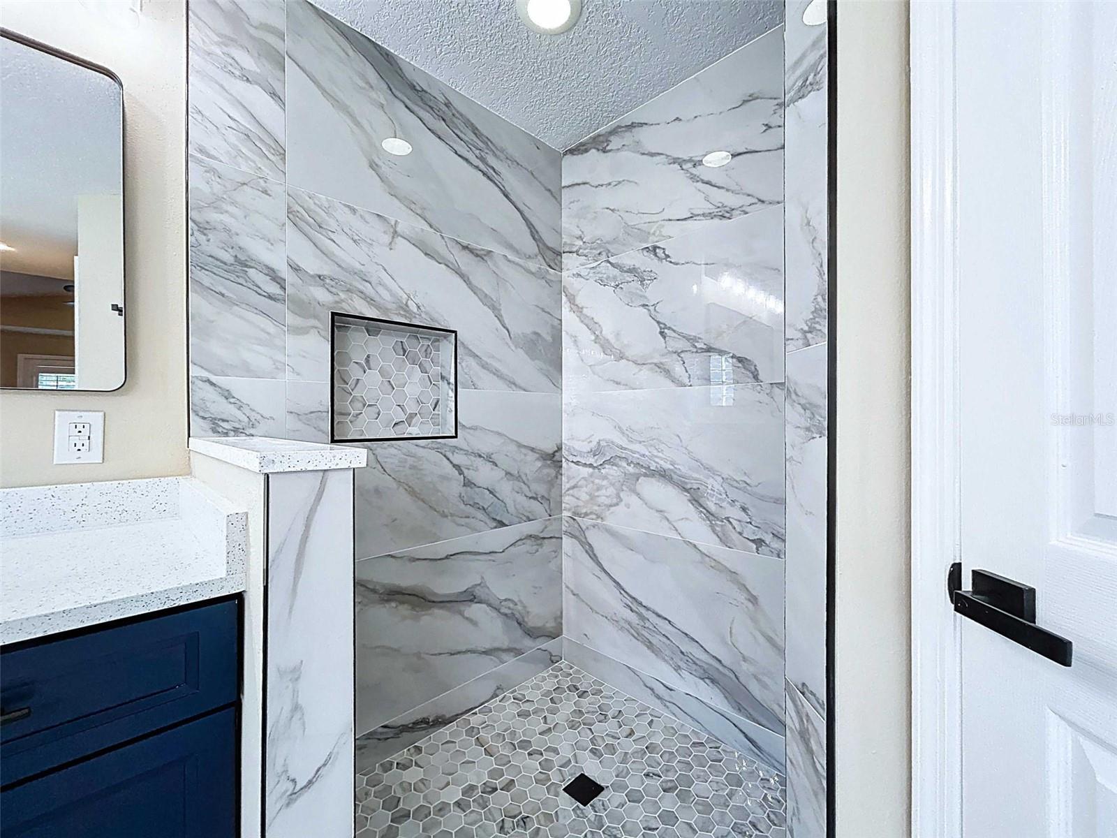 Image 26 of 64 For 7703 British Open Way