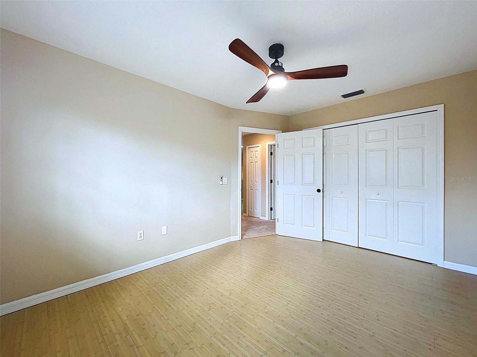 Image 37 of 64 For 7703 British Open Way