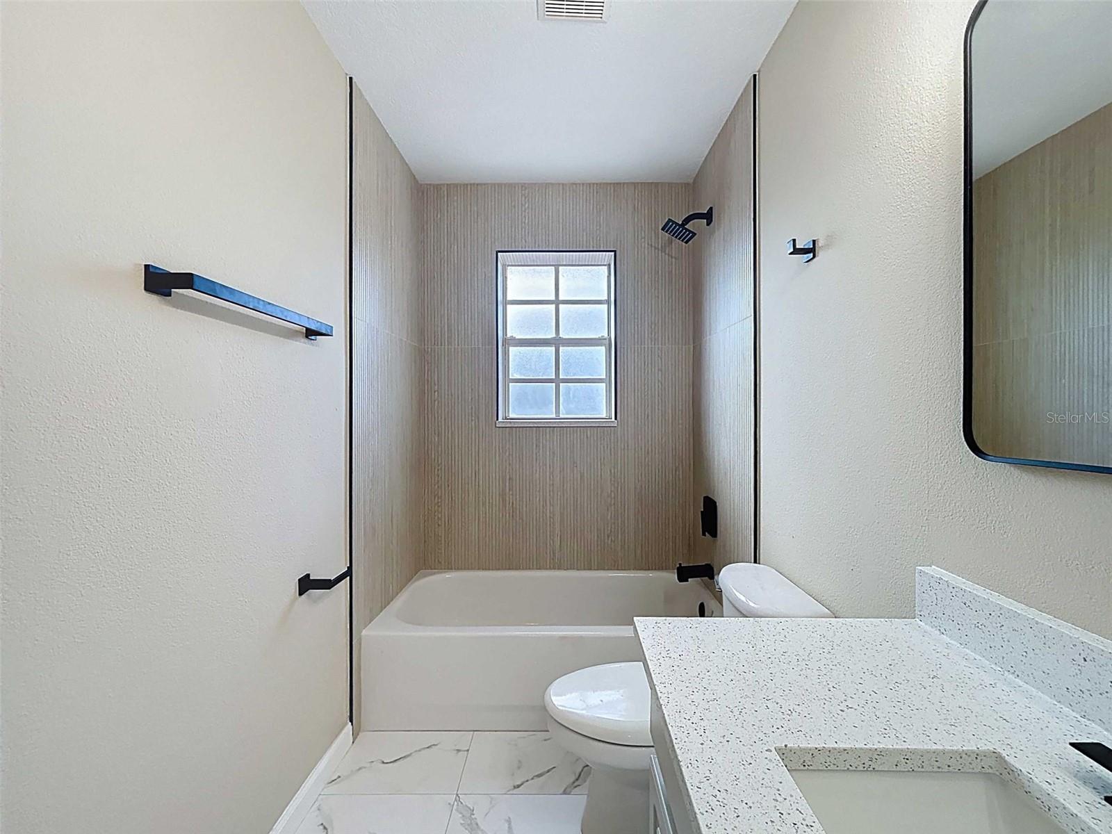 Image 39 of 64 For 7703 British Open Way