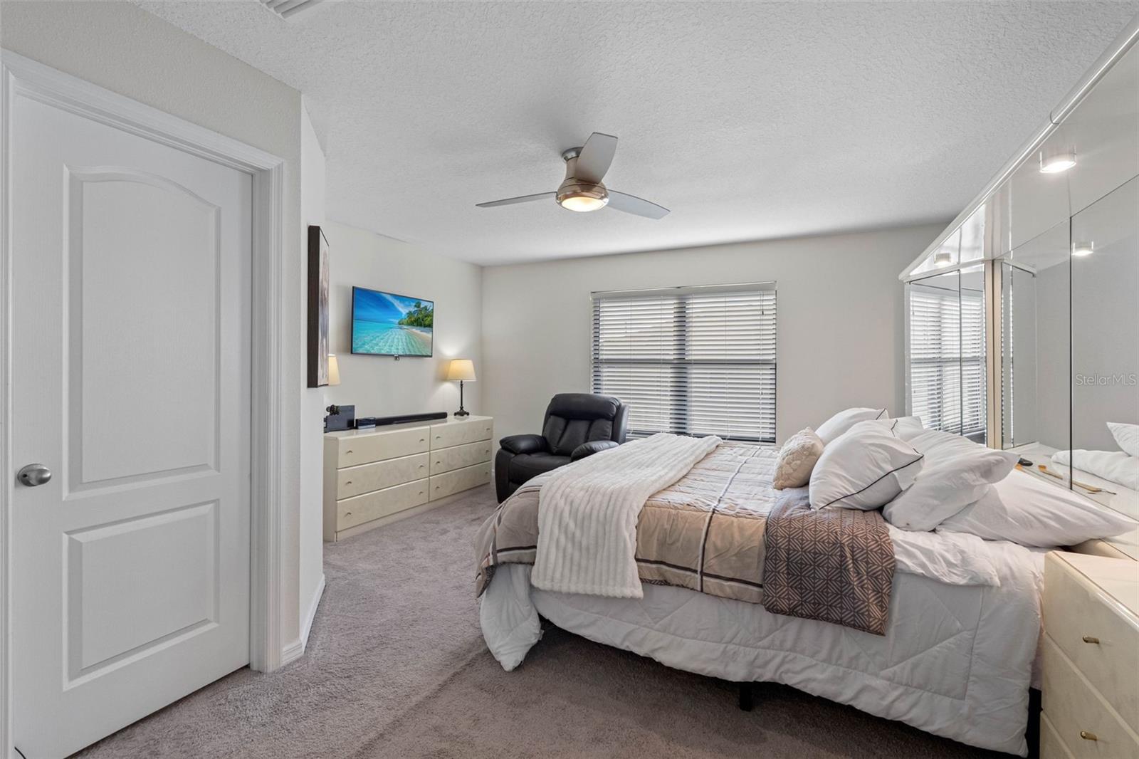 Image 26 of 57 For 5167 Bay Isle Circle