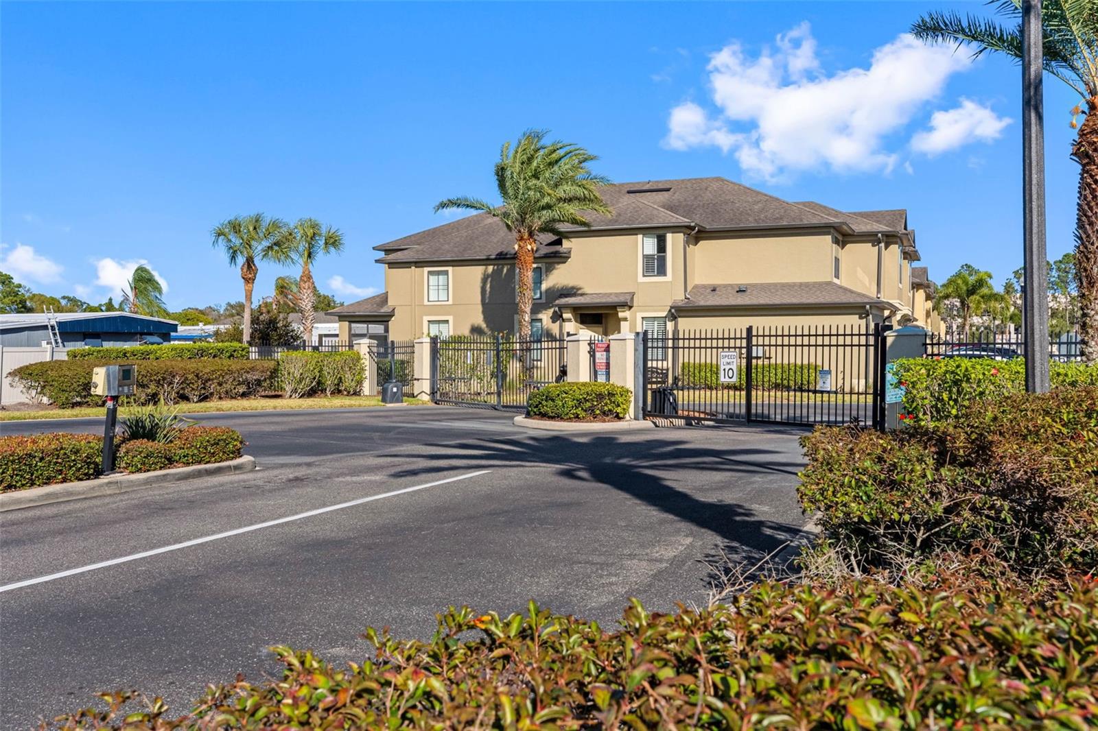 Image 44 of 57 For 5167 Bay Isle Circle