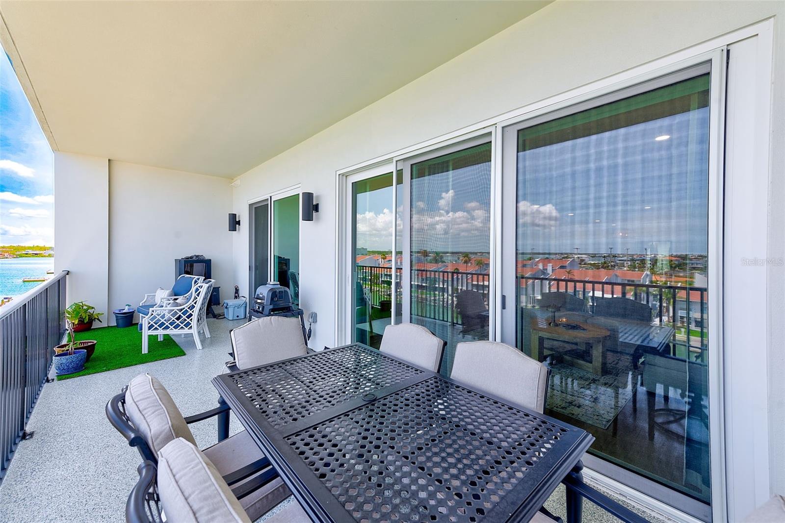 Image 25 of 60 For 400 150th Avenue 504