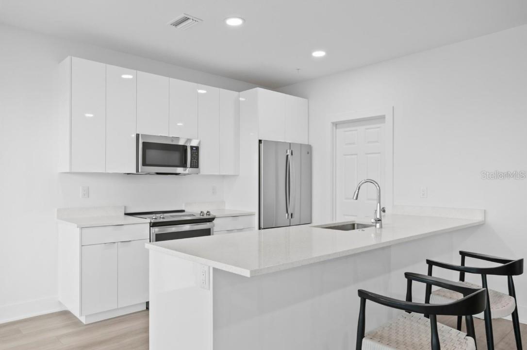 Image 54 of 60 For 400 150th Avenue 504