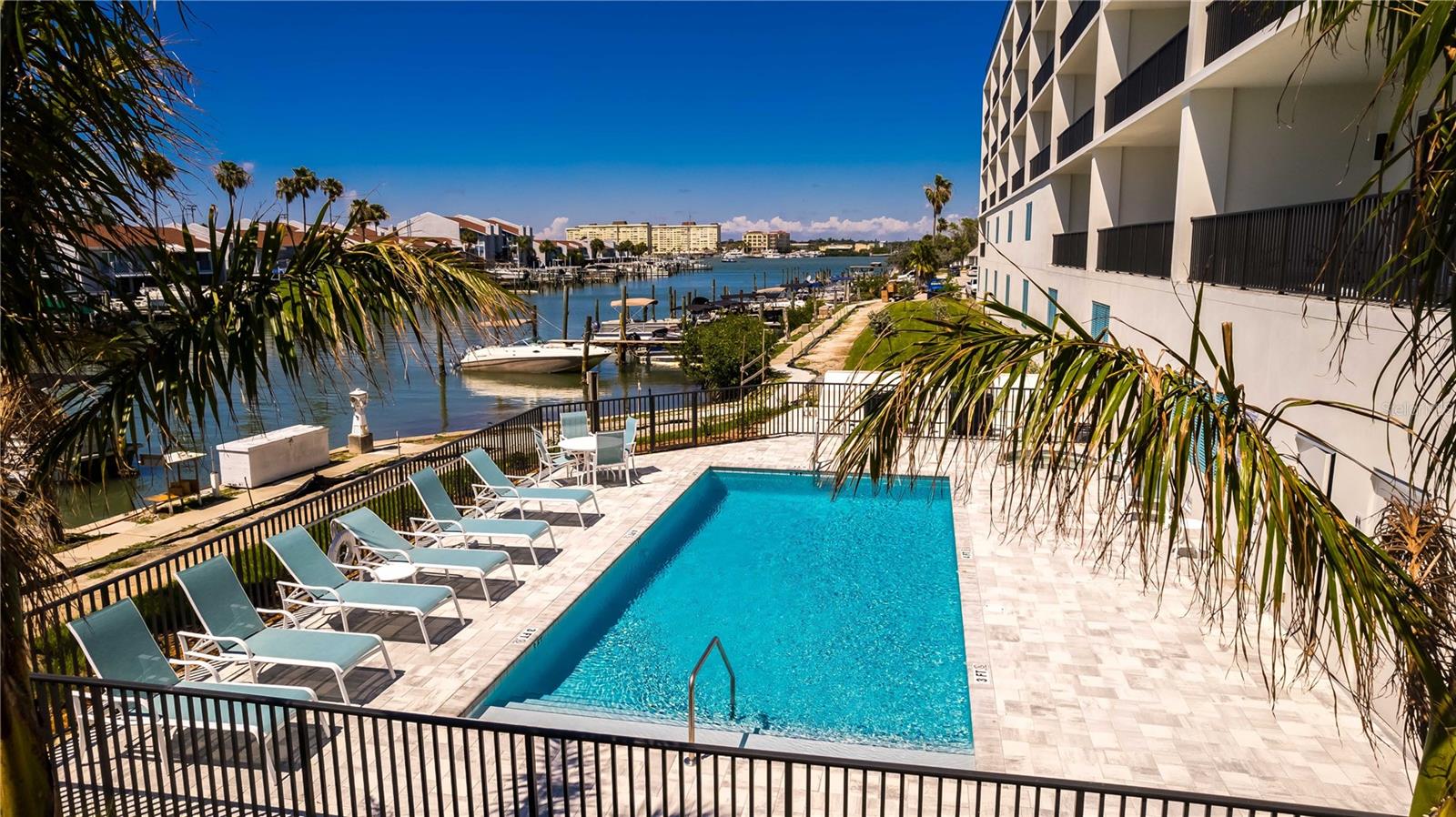 Image 8 of 60 For 400 150th Avenue 504