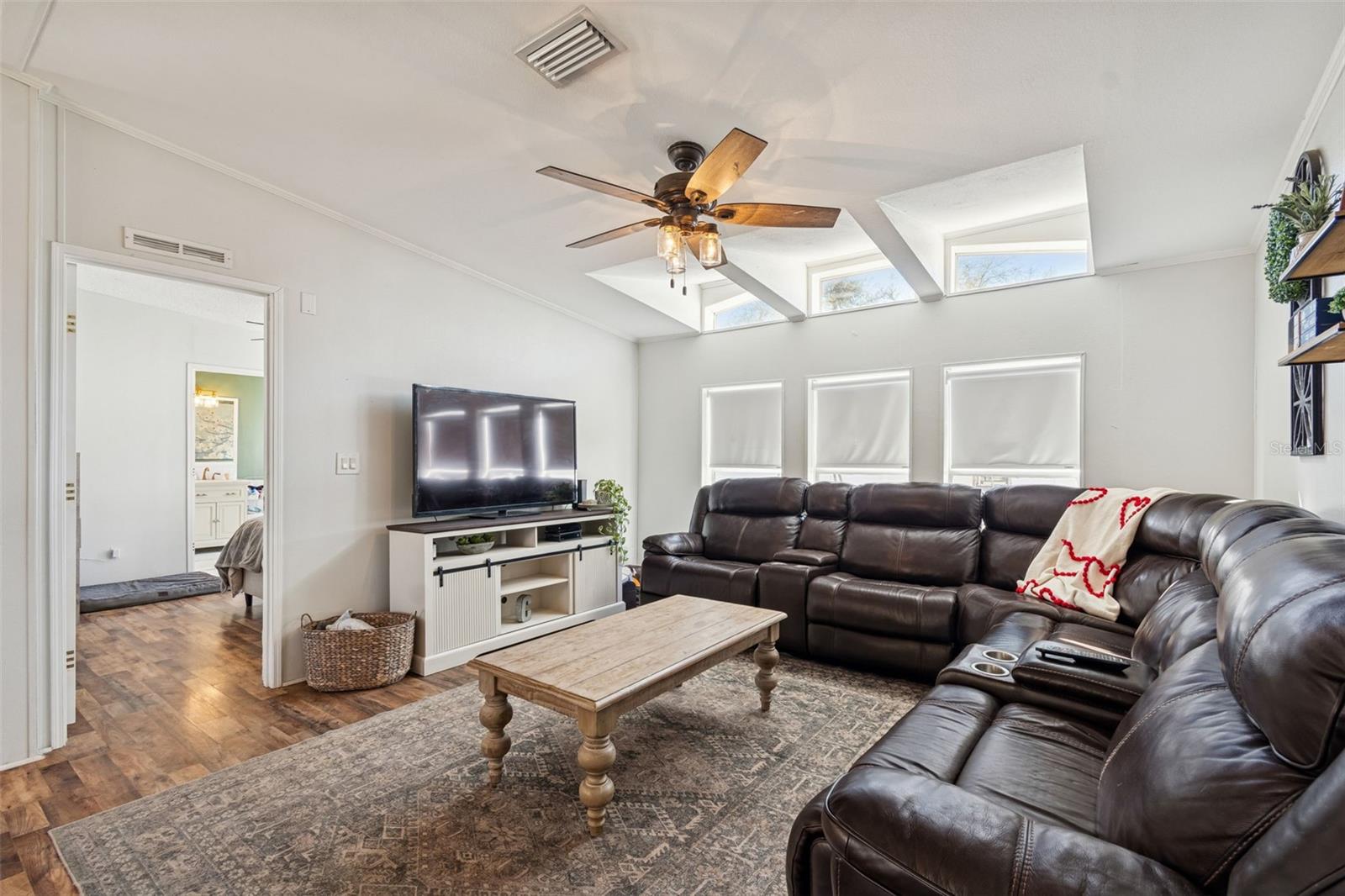 Image 39 of 65 For 36710 Monahan Drive