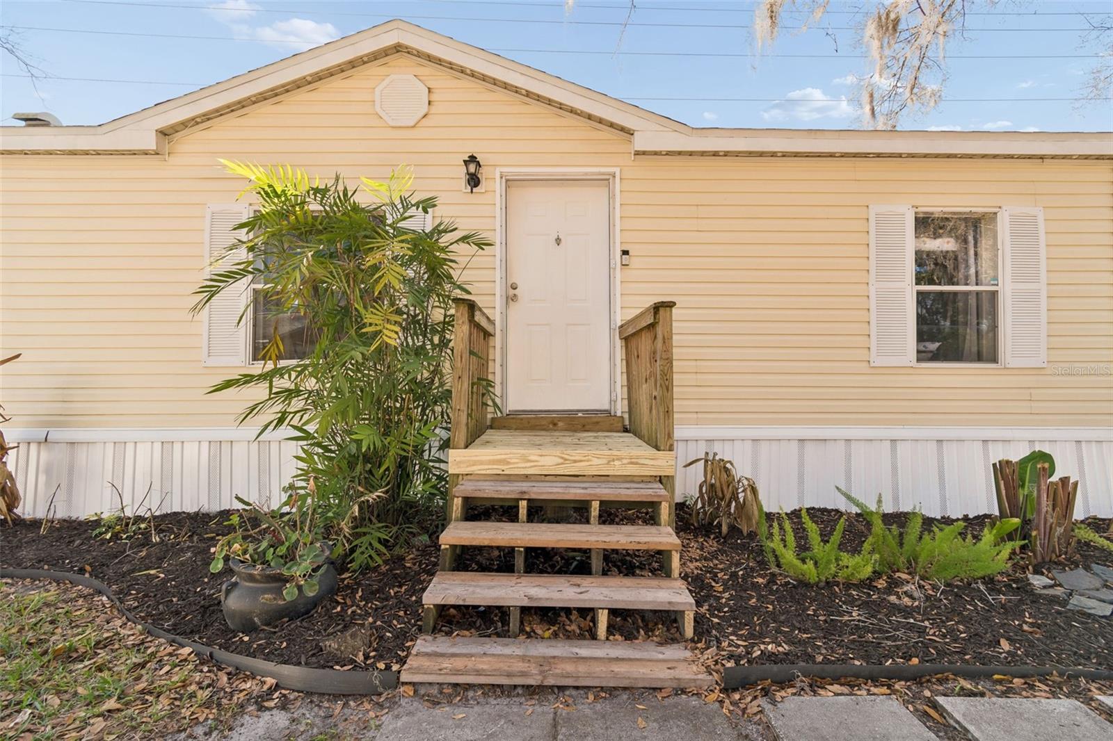 Image 4 of 65 For 36710 Monahan Drive