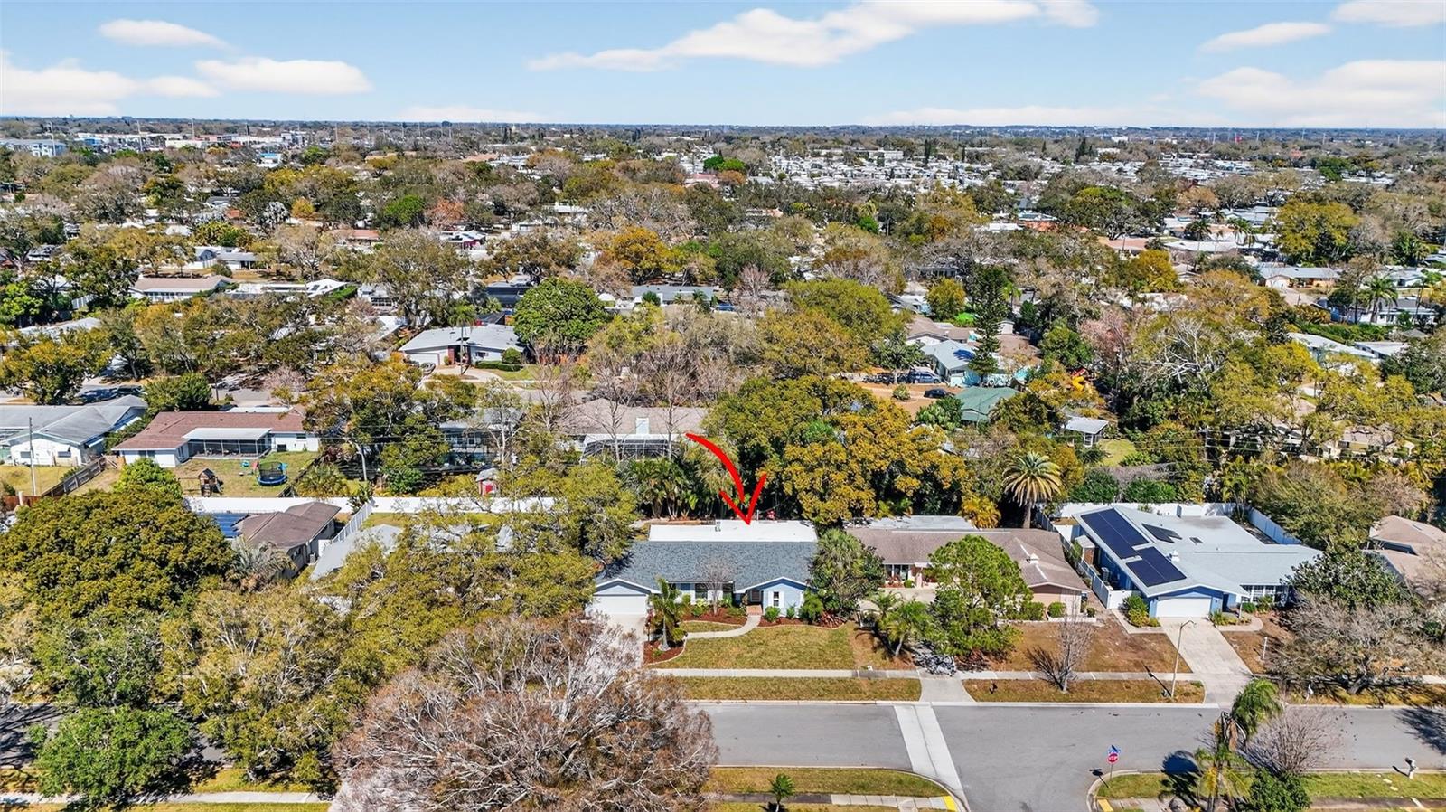 Listing photo id 40 for 2264 St Charles Drive