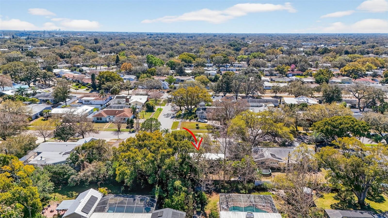 Listing photo id 43 for 2264 St Charles Drive