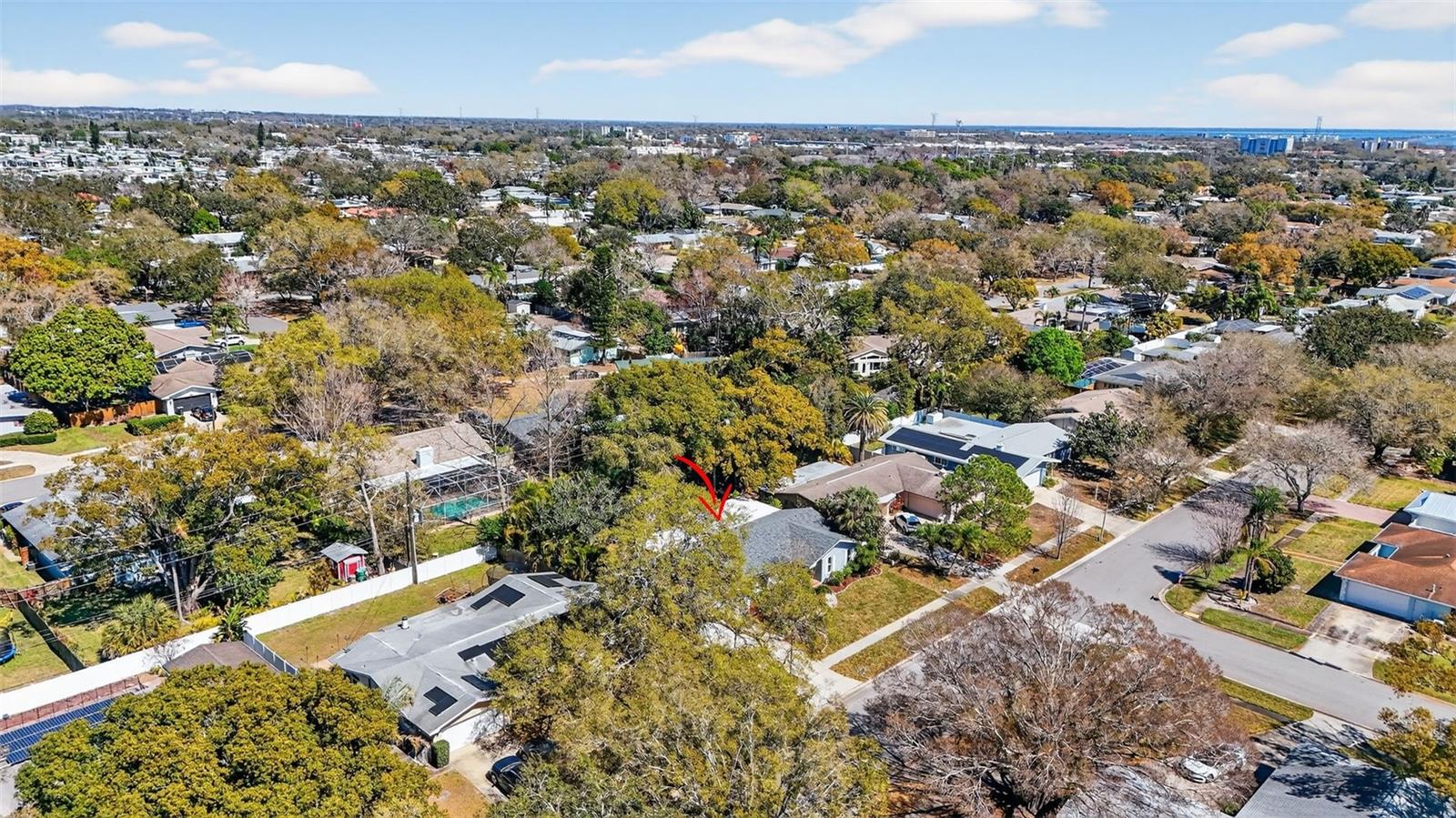 Listing photo id 45 for 2264 St Charles Drive