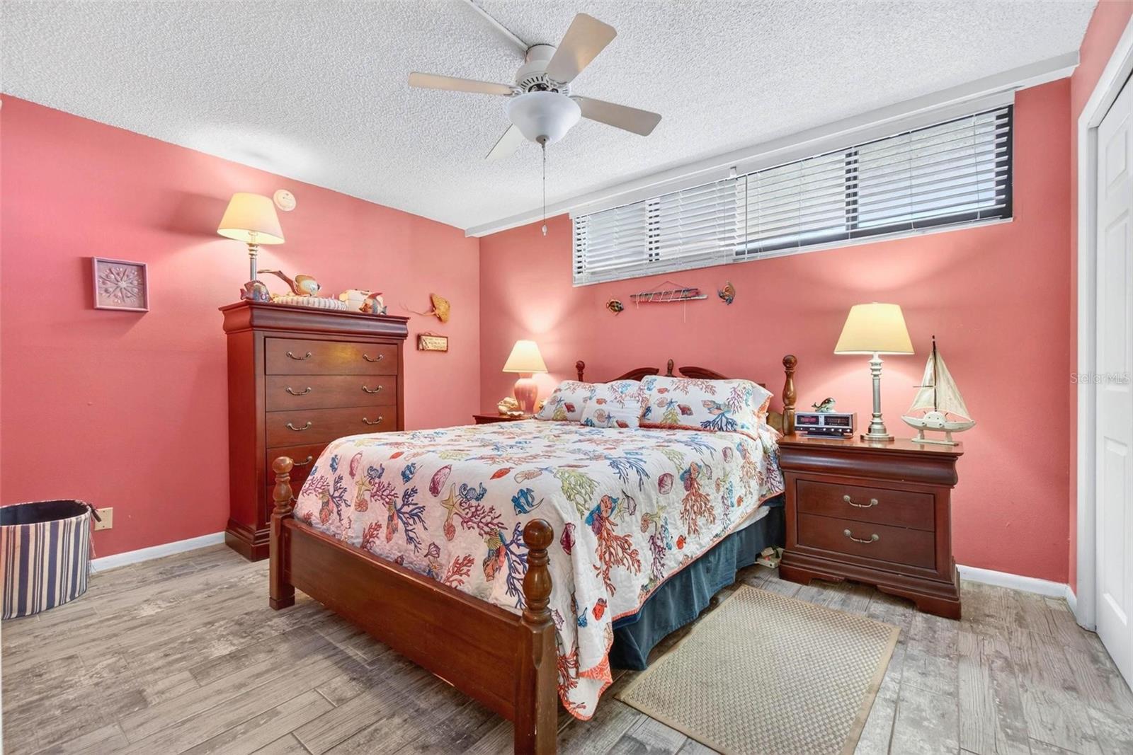 Image 23 of 31 For 2616 Cove Cay Drive 703