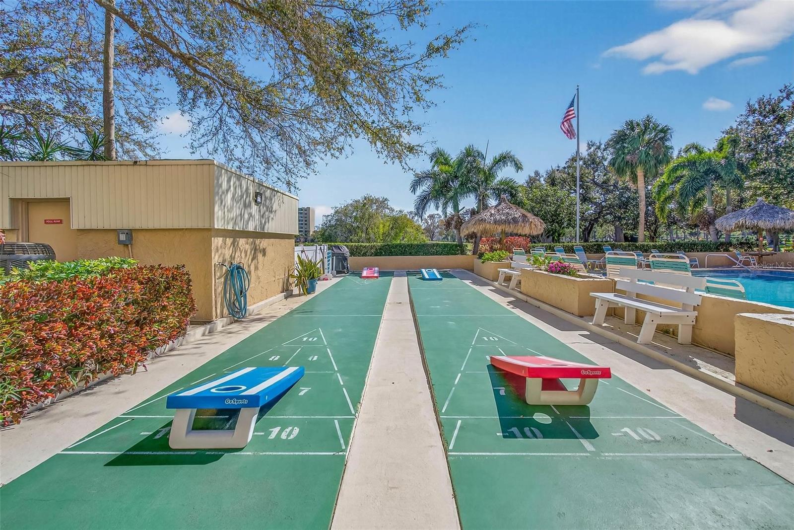 Image 29 of 31 For 2616 Cove Cay Drive 703