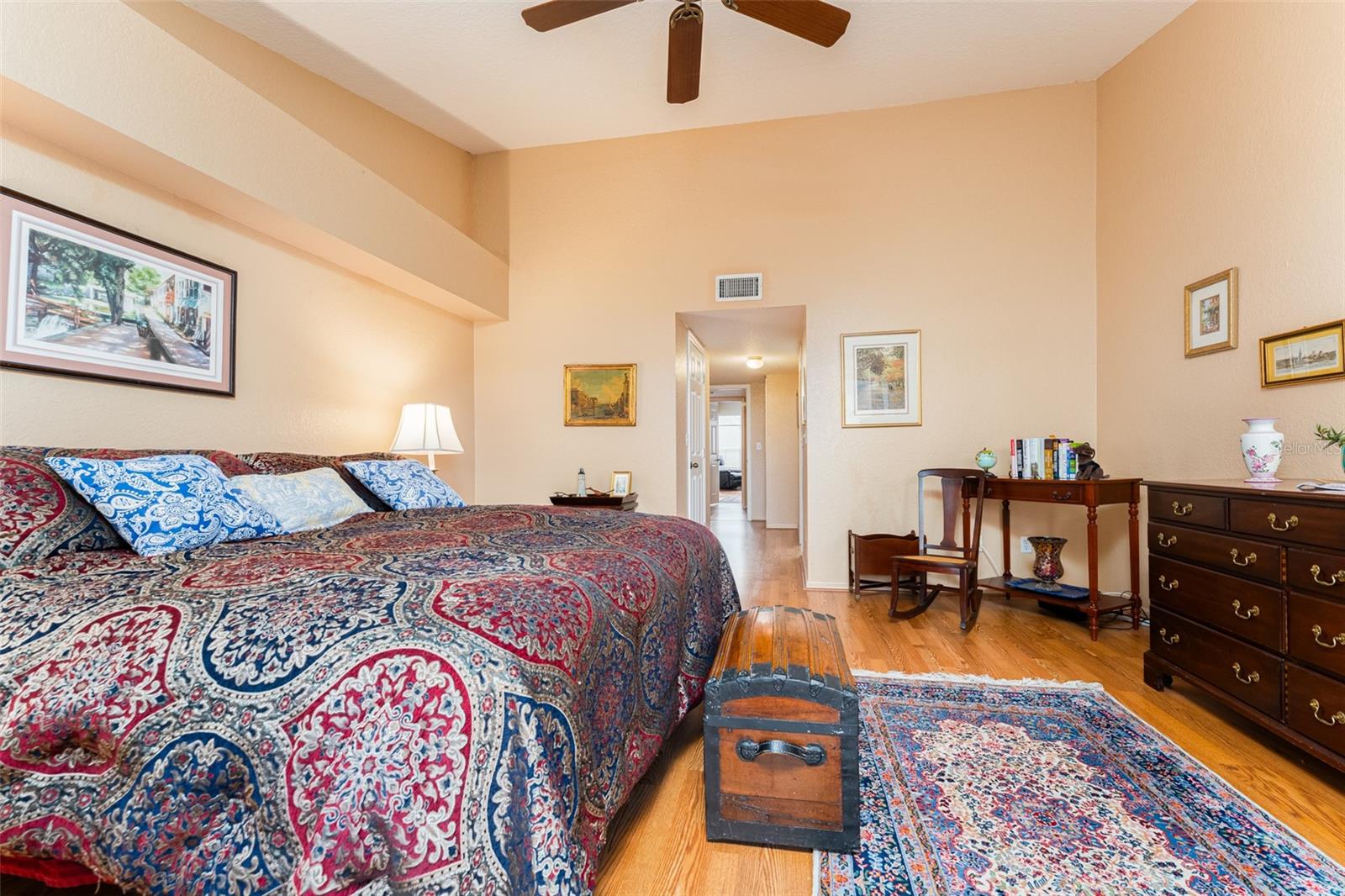 Image 16 of 38 For 9936 Indian Key Trail 22