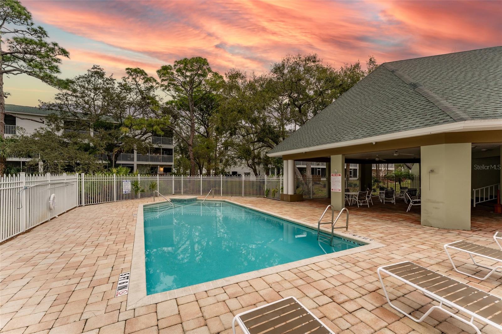 Image 34 of 38 For 9936 Indian Key Trail 22