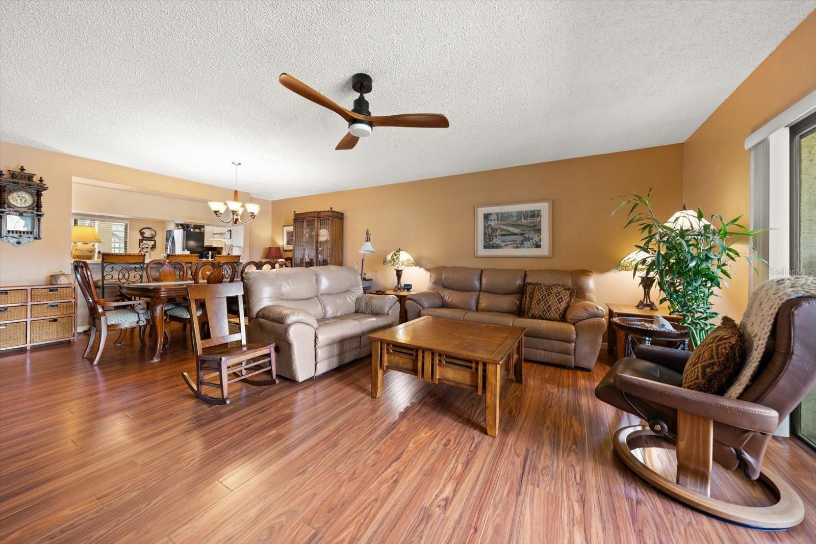 Image 10 of 27 For 1801 Lake Road 10d