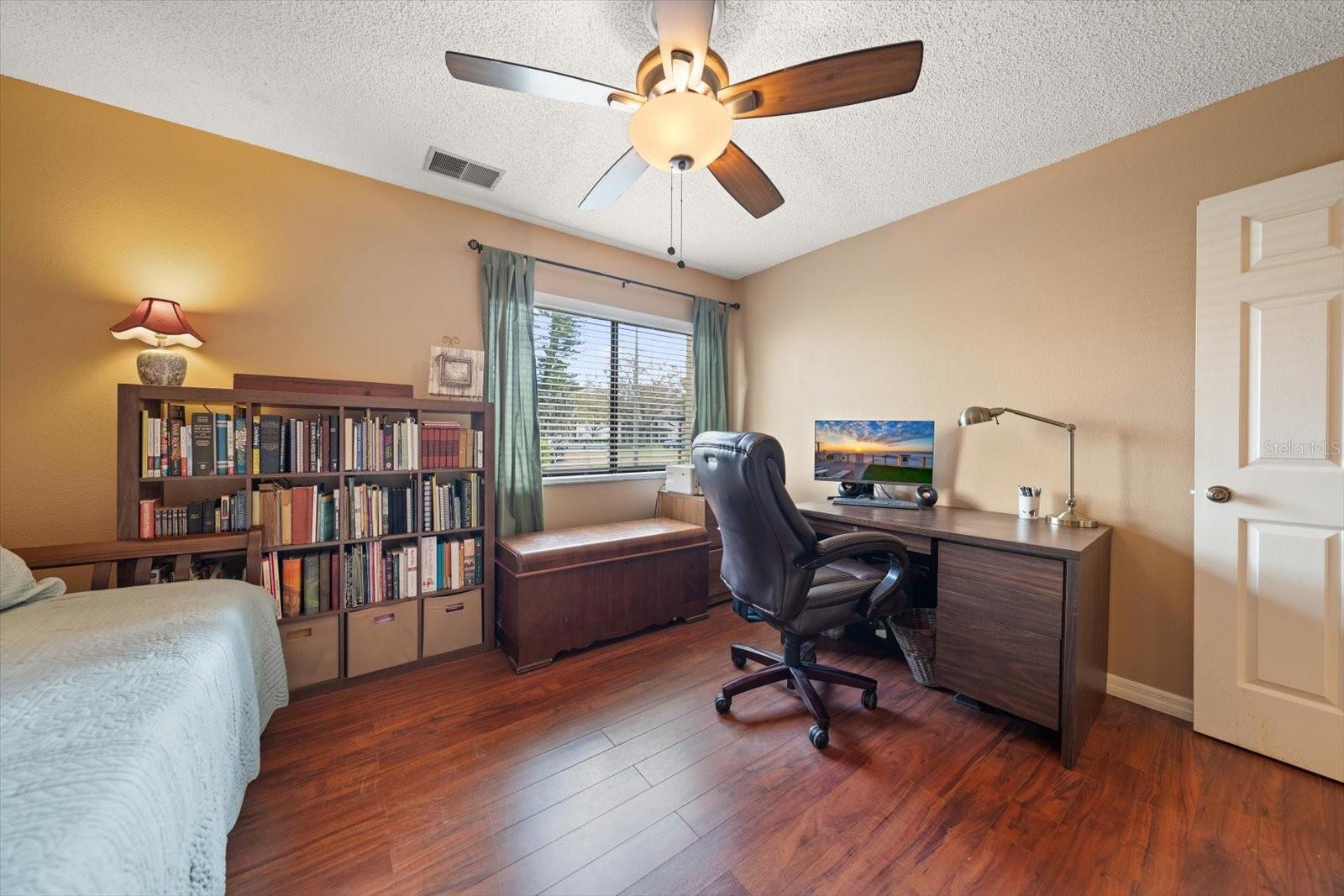 Image 18 of 27 For 1801 Lake Road 10d