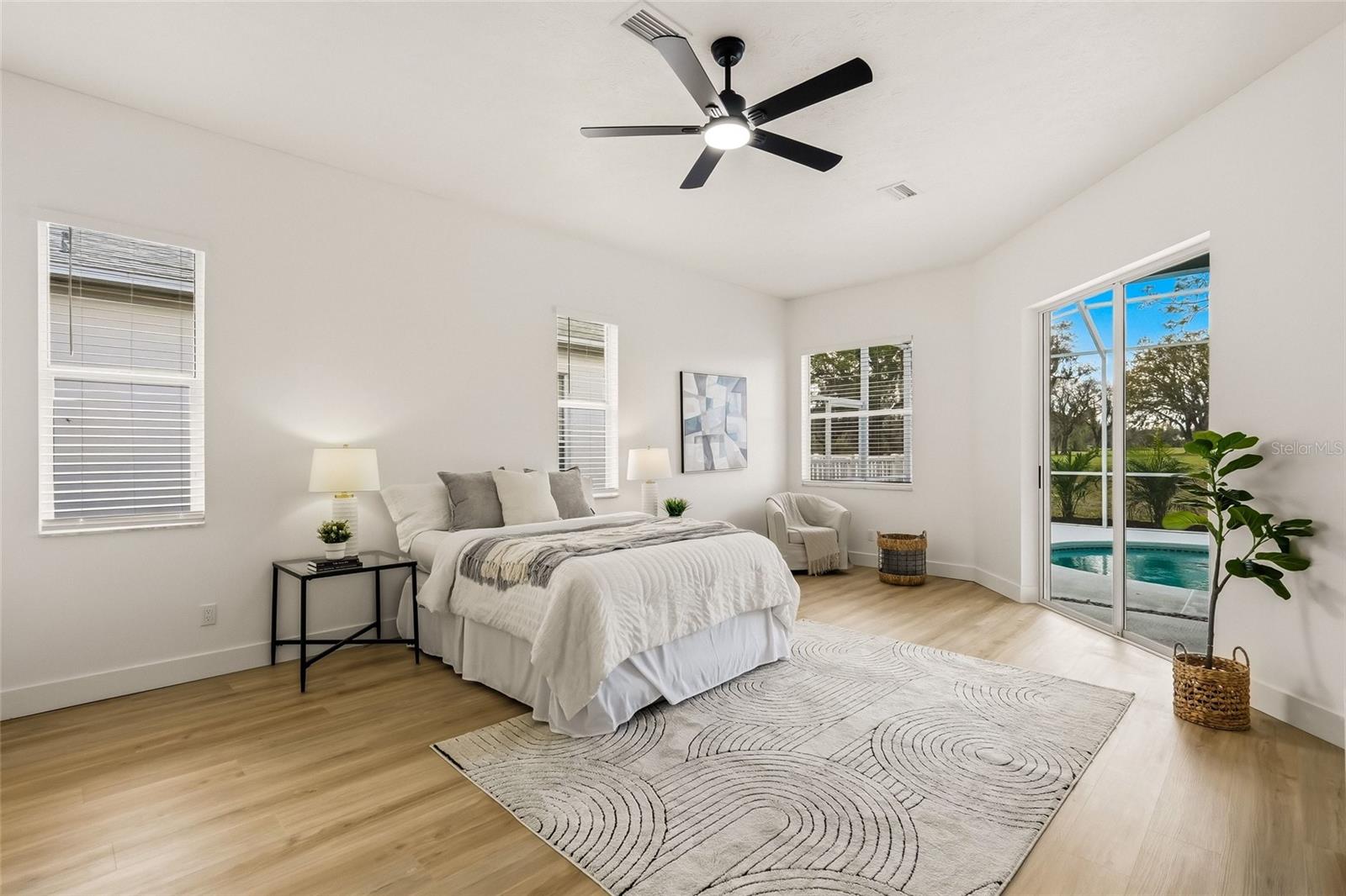 Image 17 of 36 For 2116 Golf Manor Boulevard