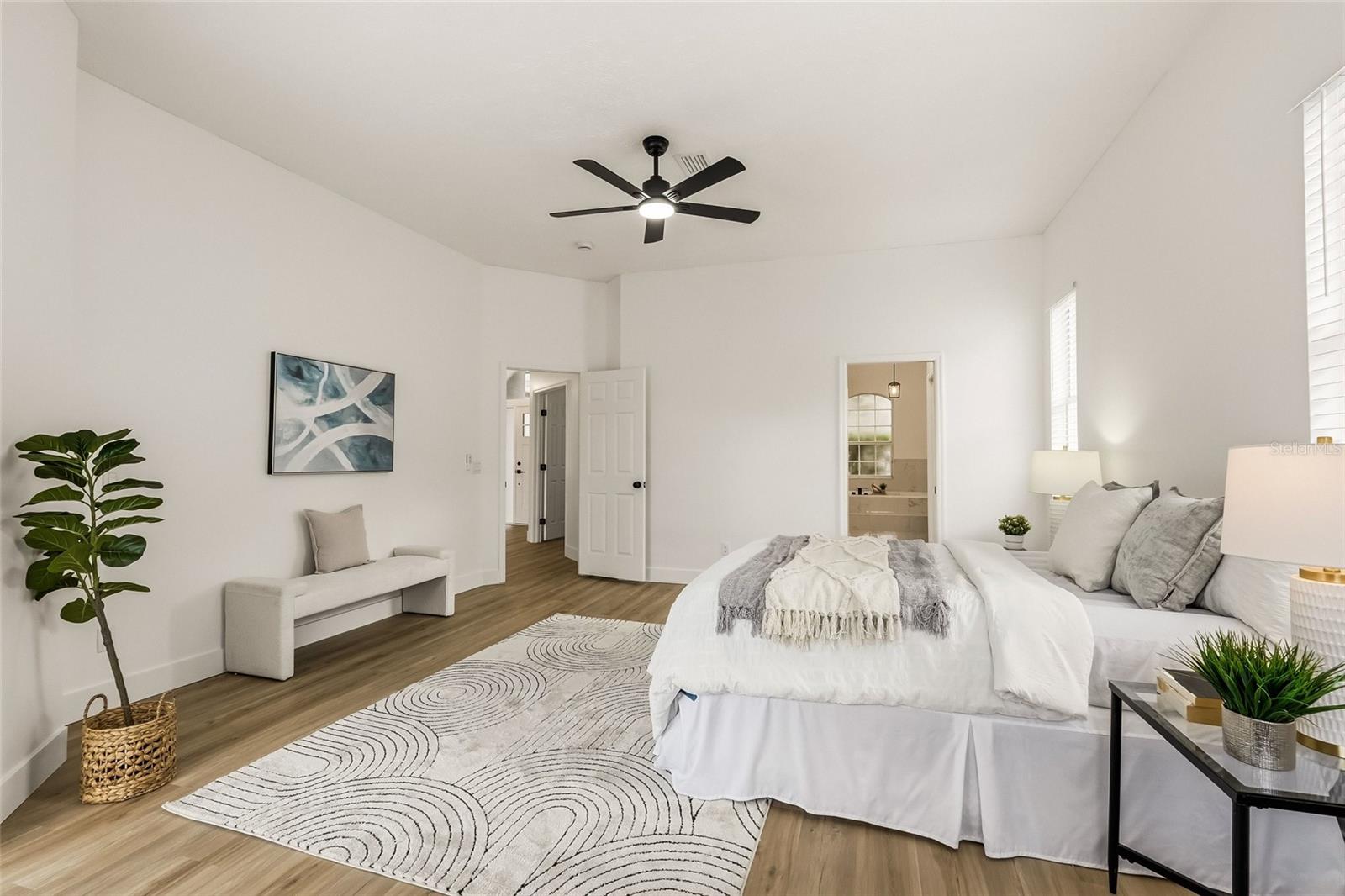 Image 19 of 36 For 2116 Golf Manor Boulevard