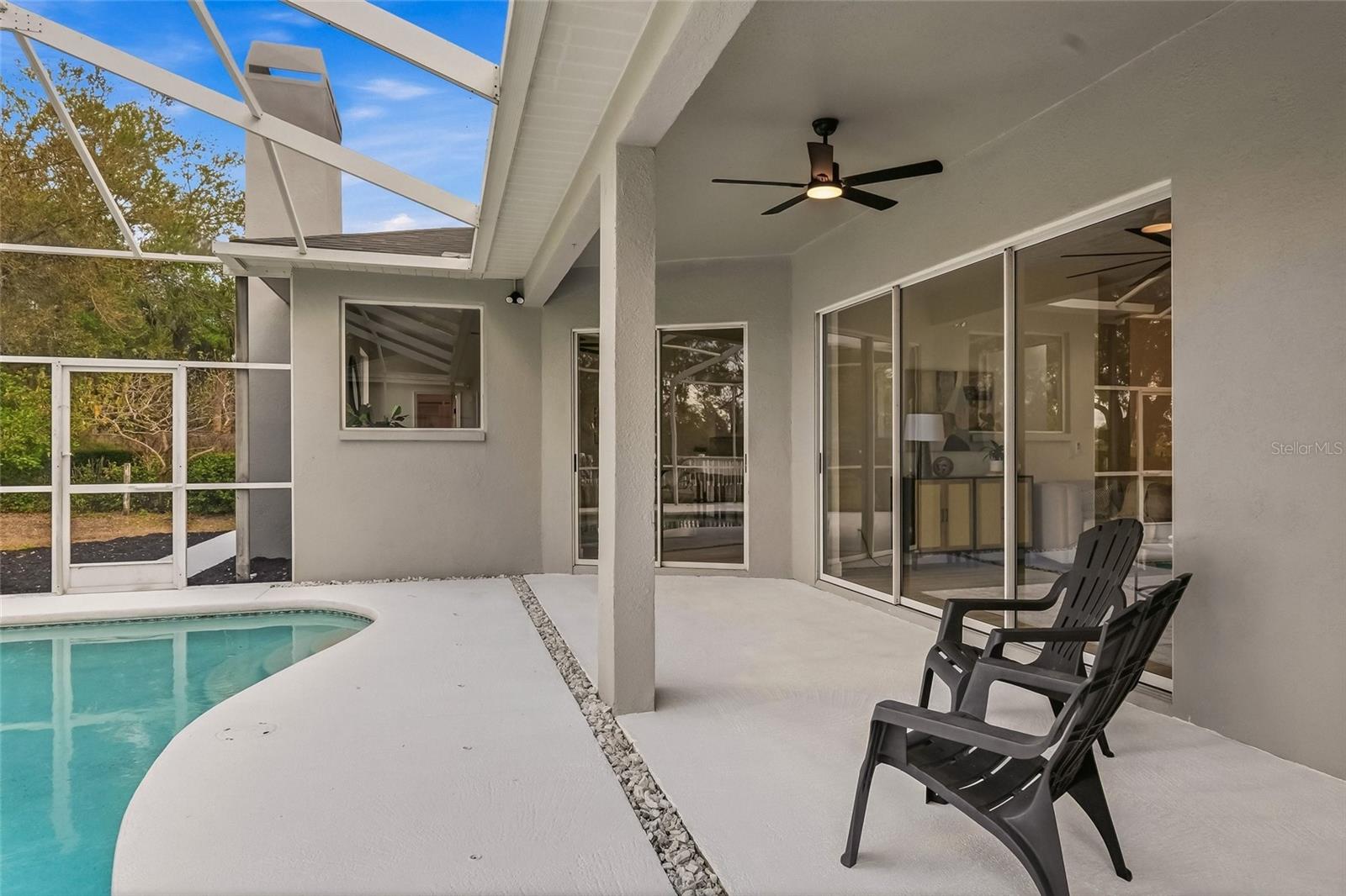 Image 27 of 36 For 2116 Golf Manor Boulevard