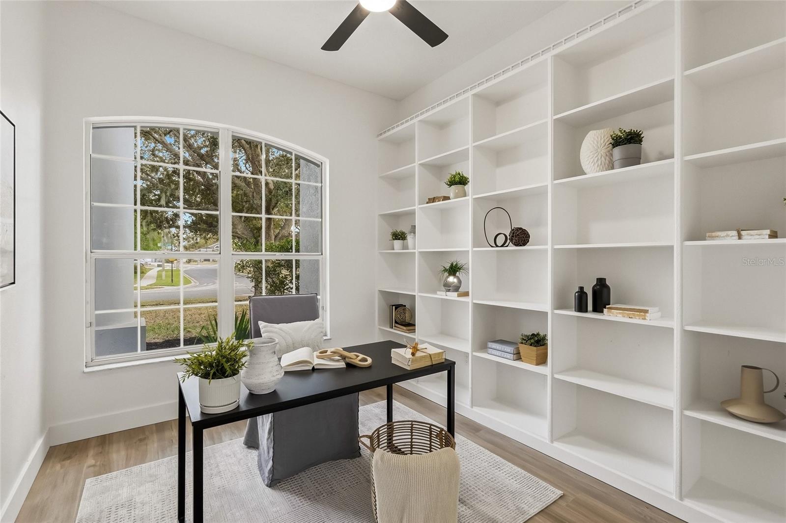 Image 6 of 36 For 2116 Golf Manor Boulevard