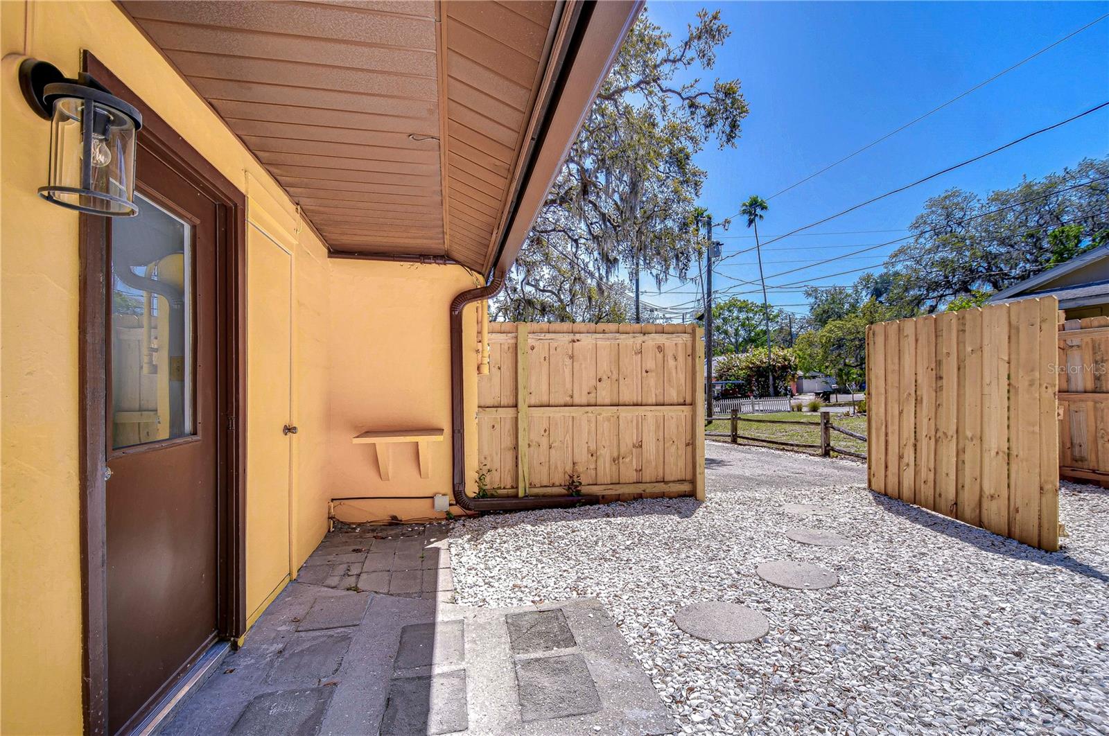 Image 21 of 27 For 6 Bayou Lane